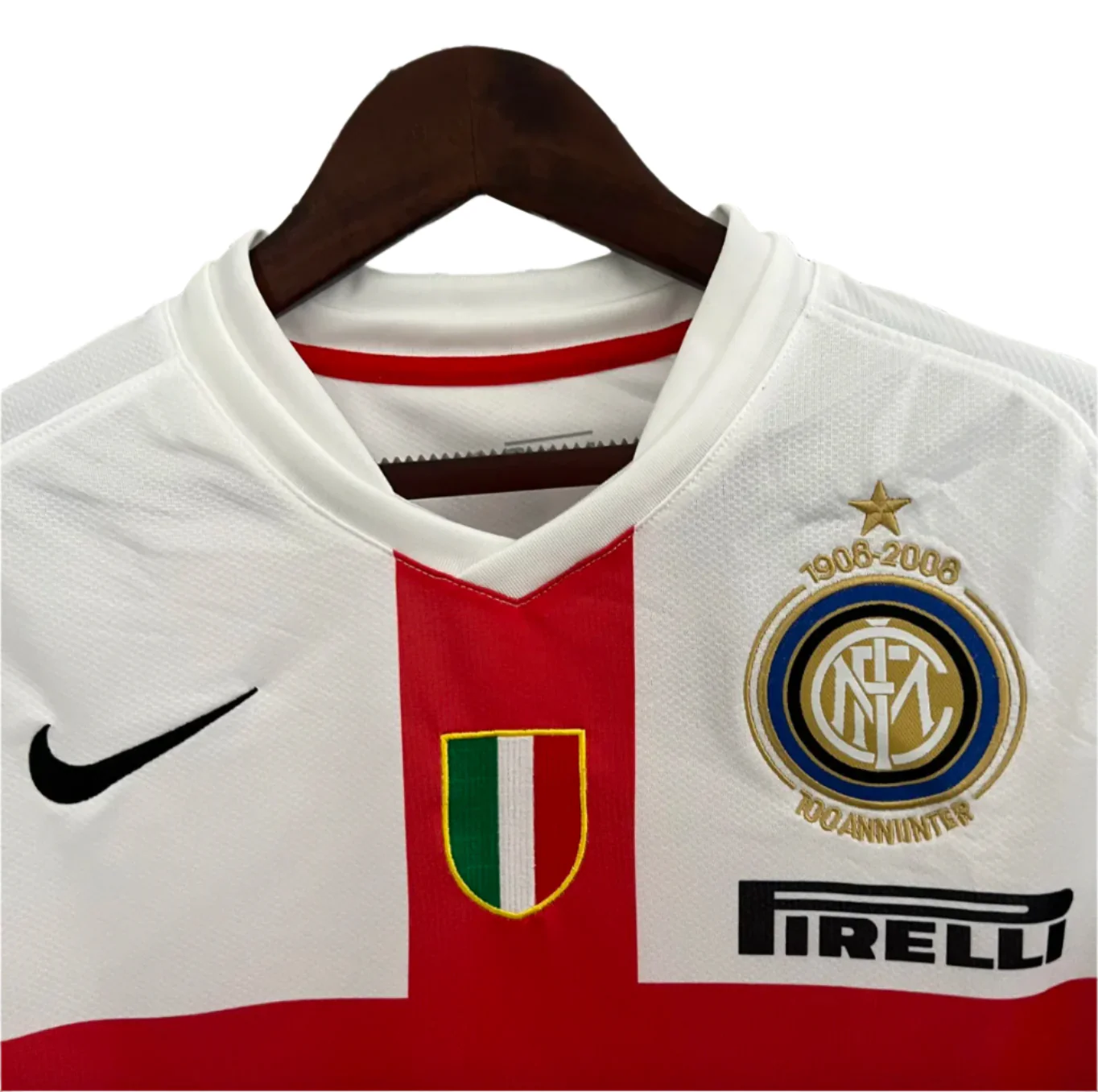 Inter Milan Red Cross Jersey 2007/2008 - Image 2