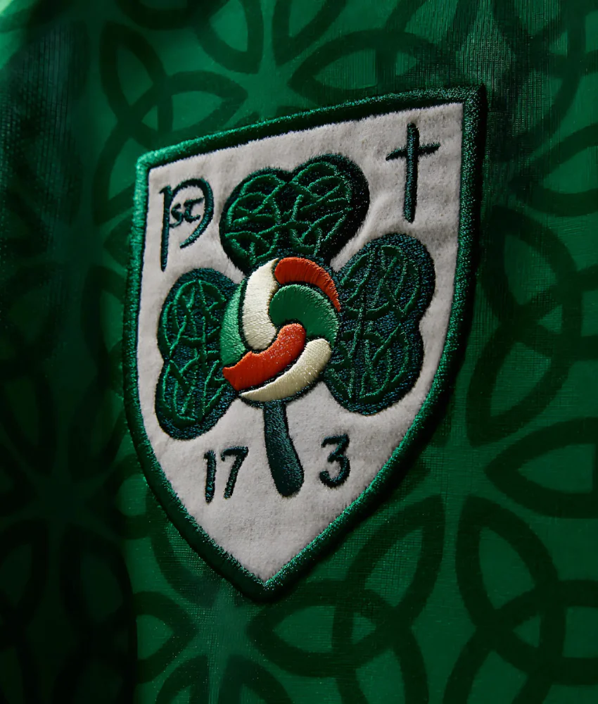 IRELAND 2025/26 ST PATRICK’S DAY HOME SHIRT - Image 2