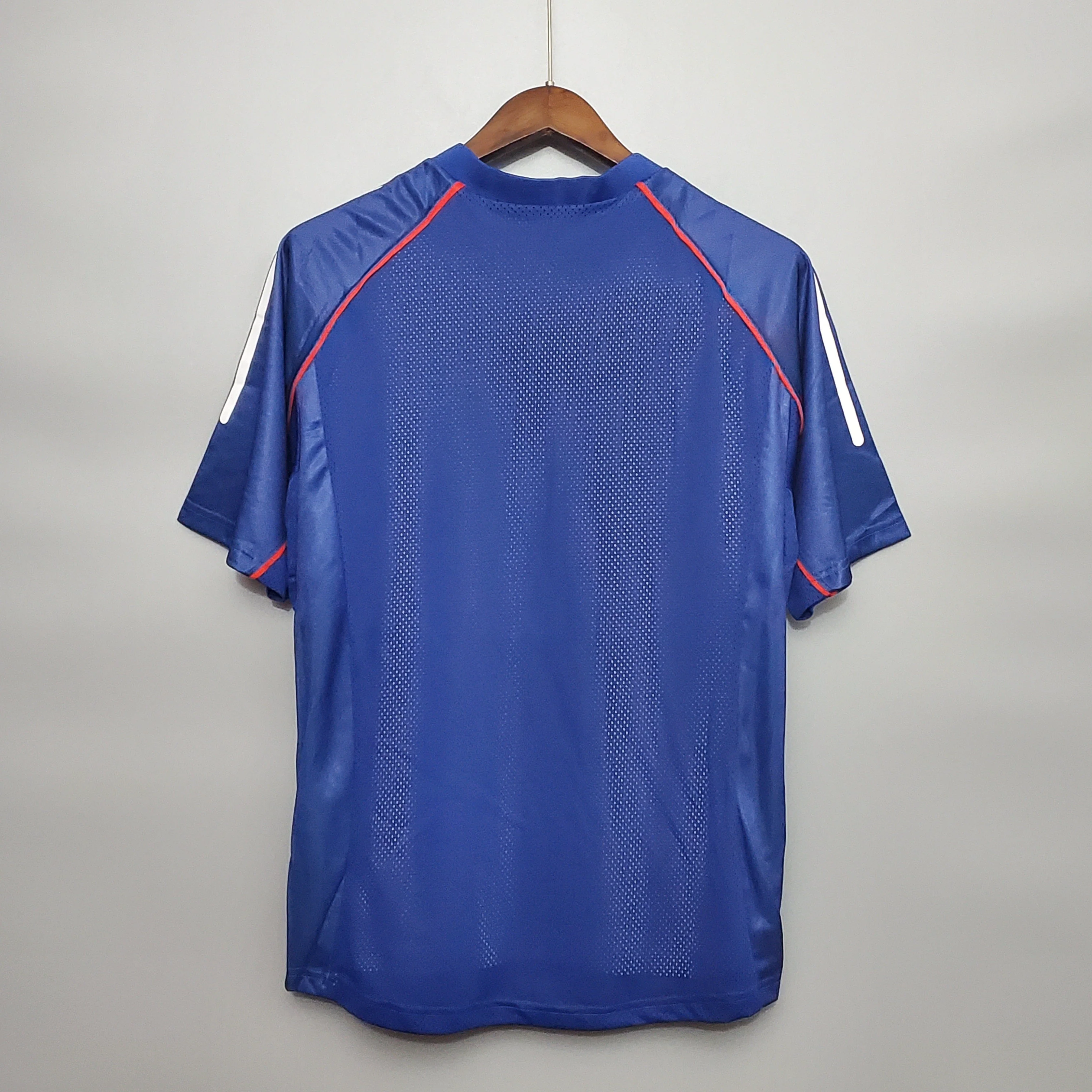 Japan 2002 | Retro Home - Image 2
