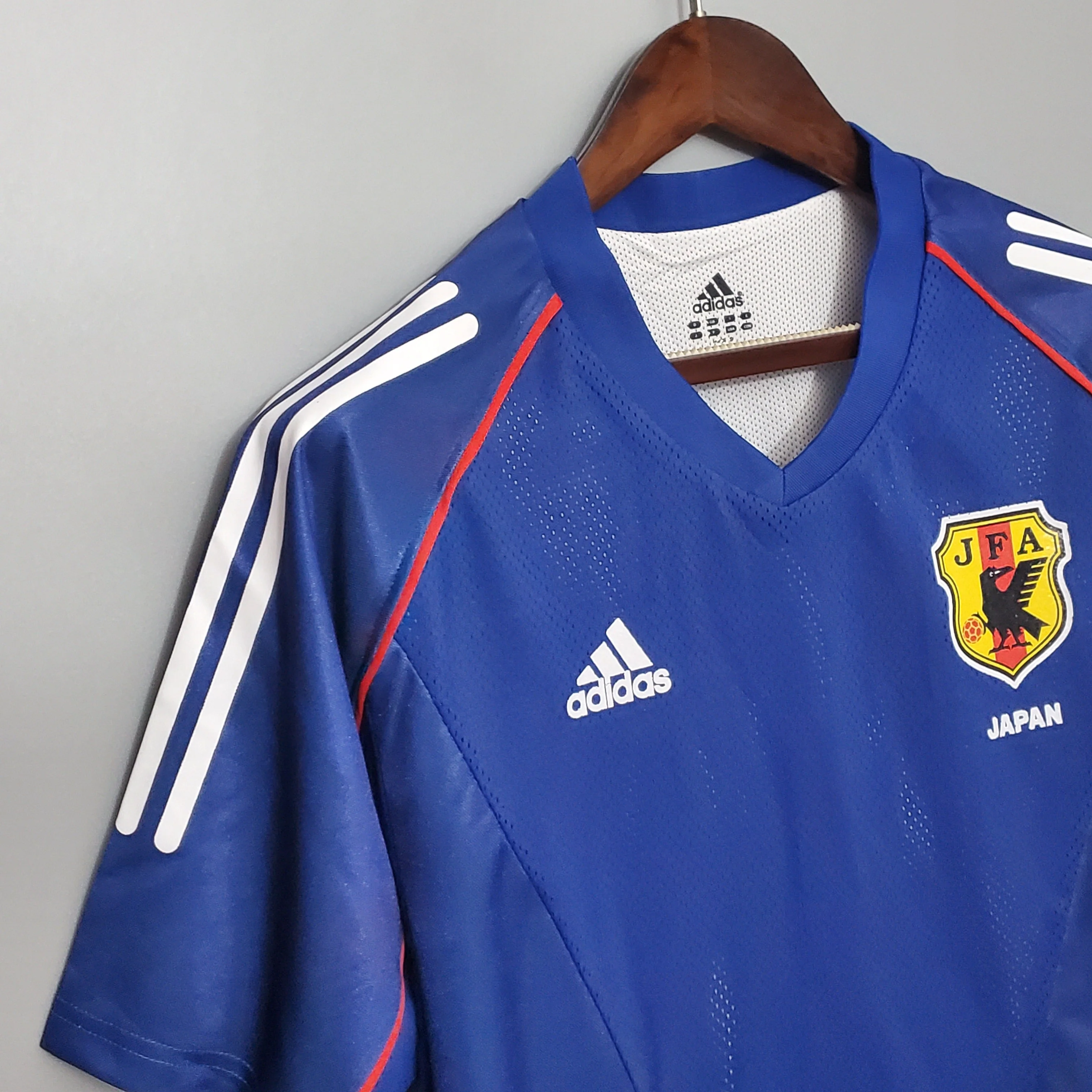 Japan 2002 | Retro Home - Image 3