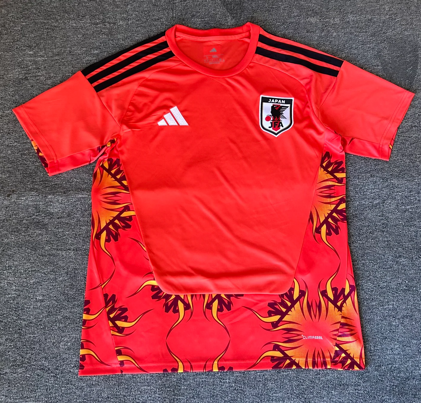 Japan 2026 red goalkeeper kit - Image 2