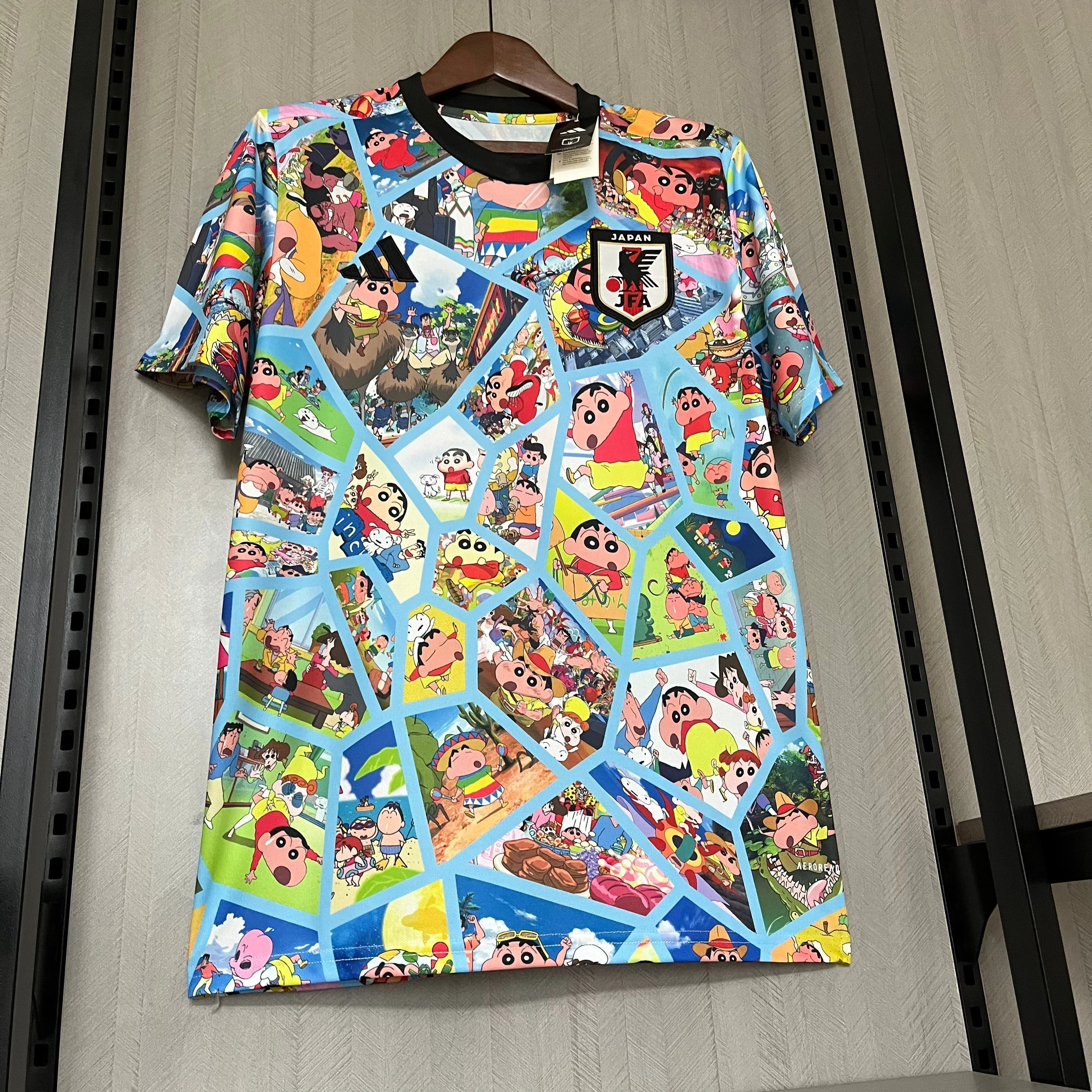 Japan 24-25 | Special Edition | Crayon Shin-Chan - Image 4