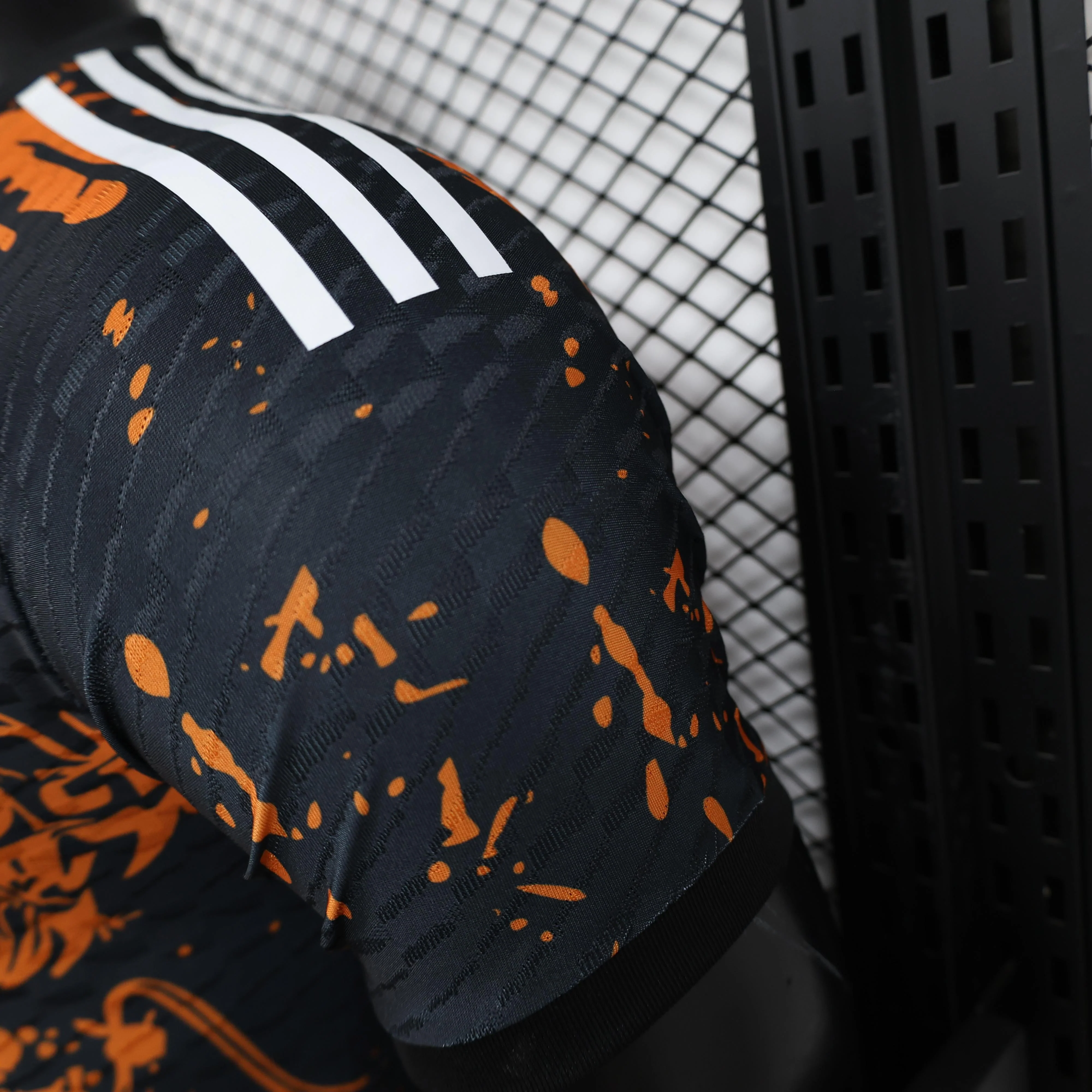 Japan “Inferno Warrior” Special Kit - Image 6