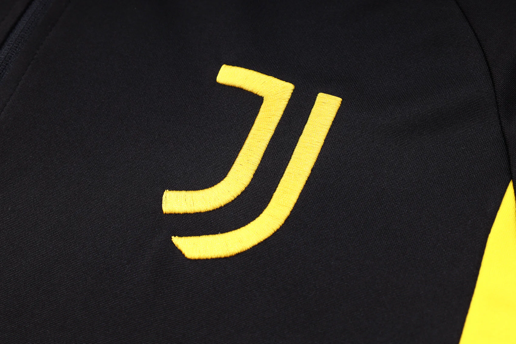 Juventus 23-24 black Tracksuit - Image 5