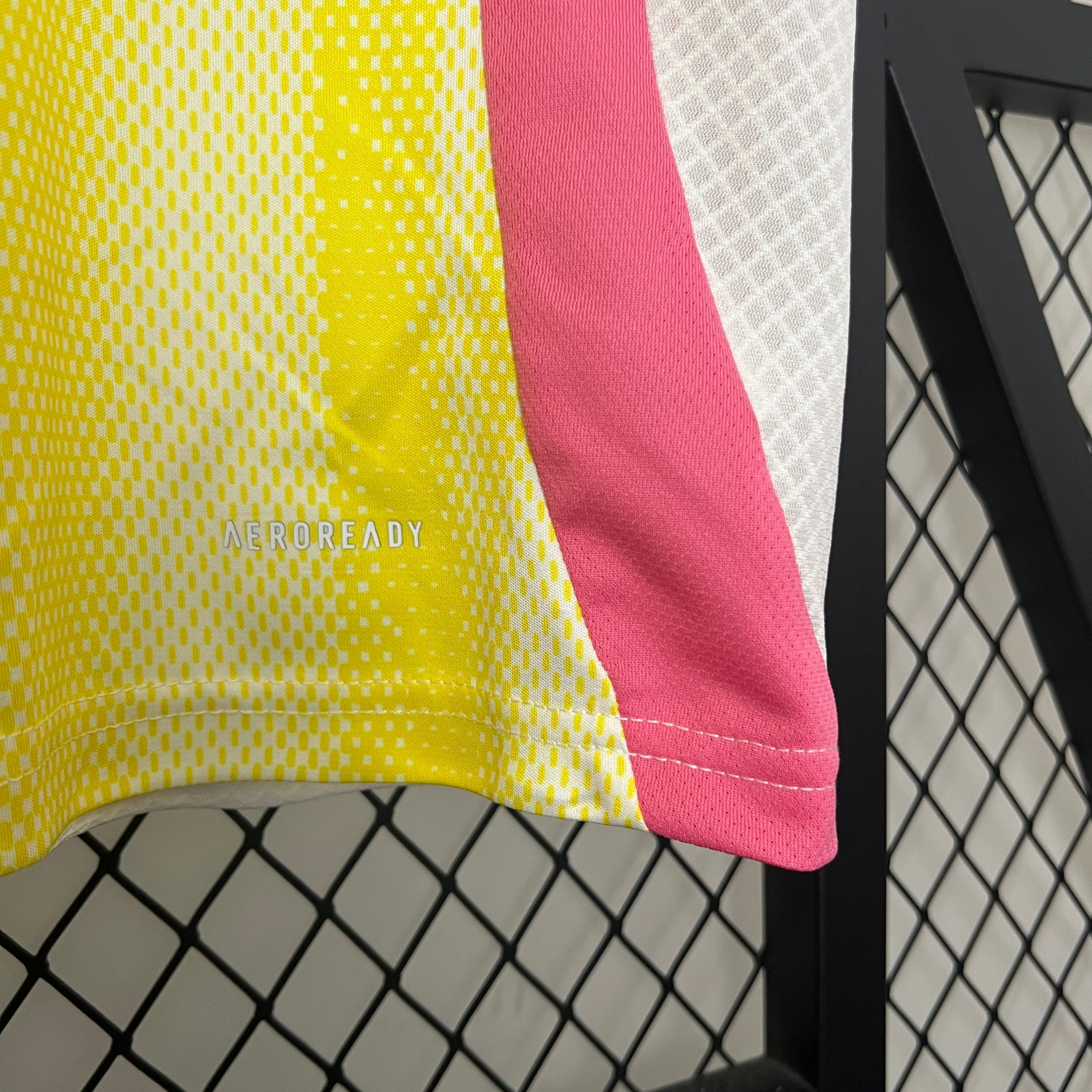 Juventus 24-25 Away - Image 5