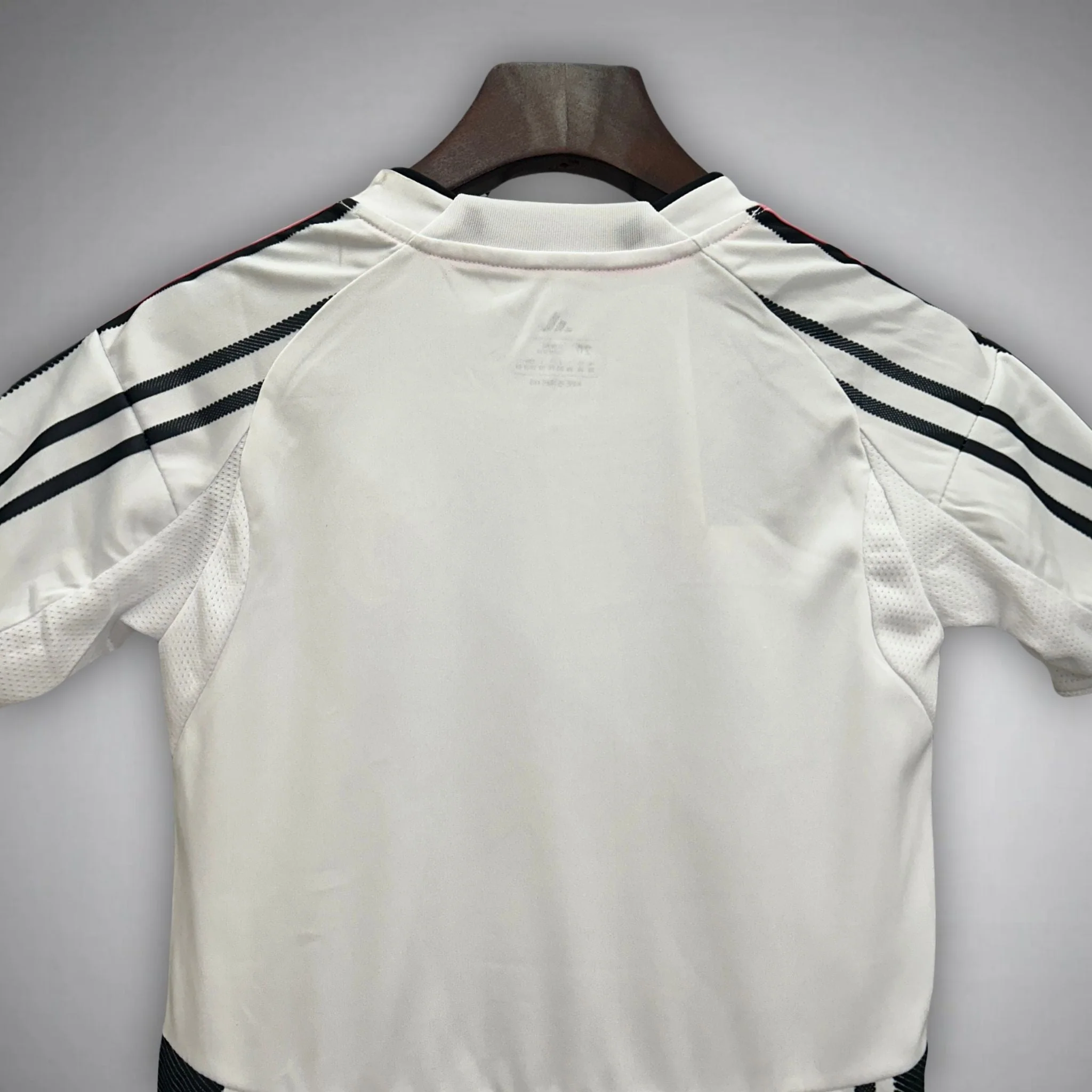 JUVENTUS KIDS JERSEY 2025/2026 - Image 8