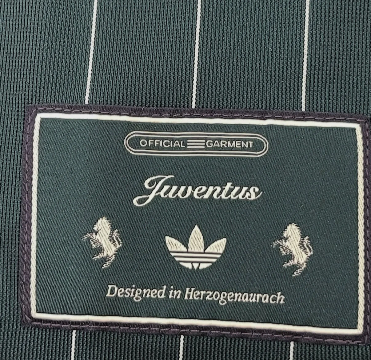 Juventus Terrace Icons football shirt - Image 3