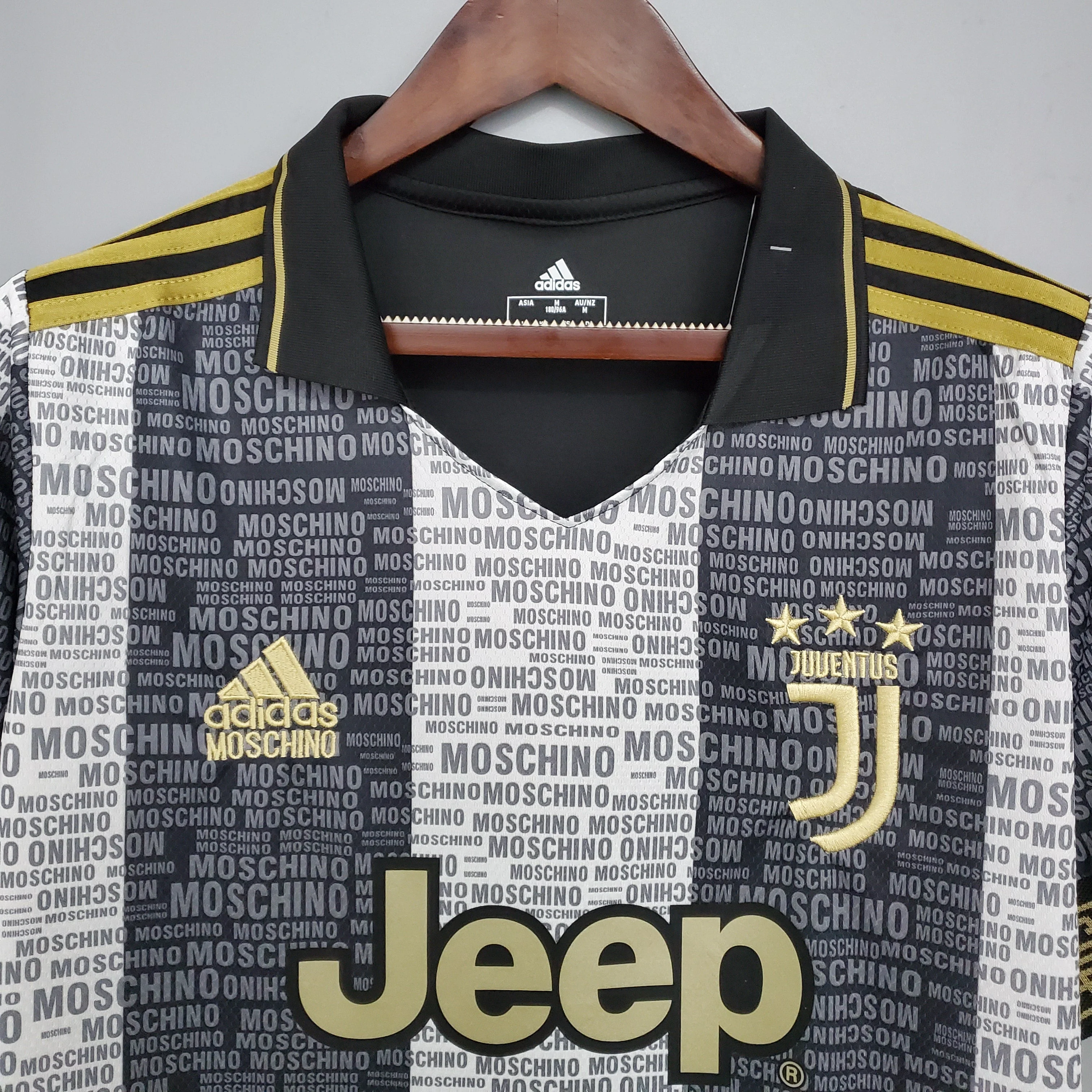 Juventus X Moschino Special Design - Image 6