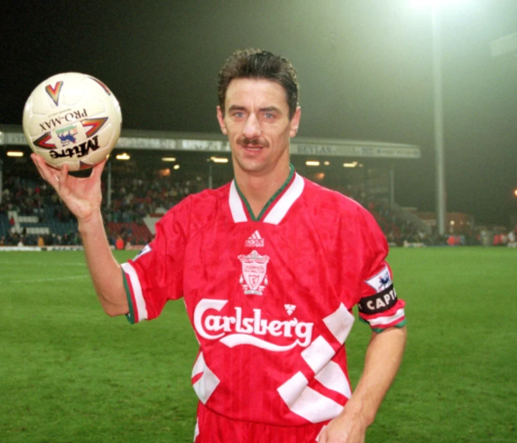 Liverpool 1993-1995 Home Retro Jersey - Image 6