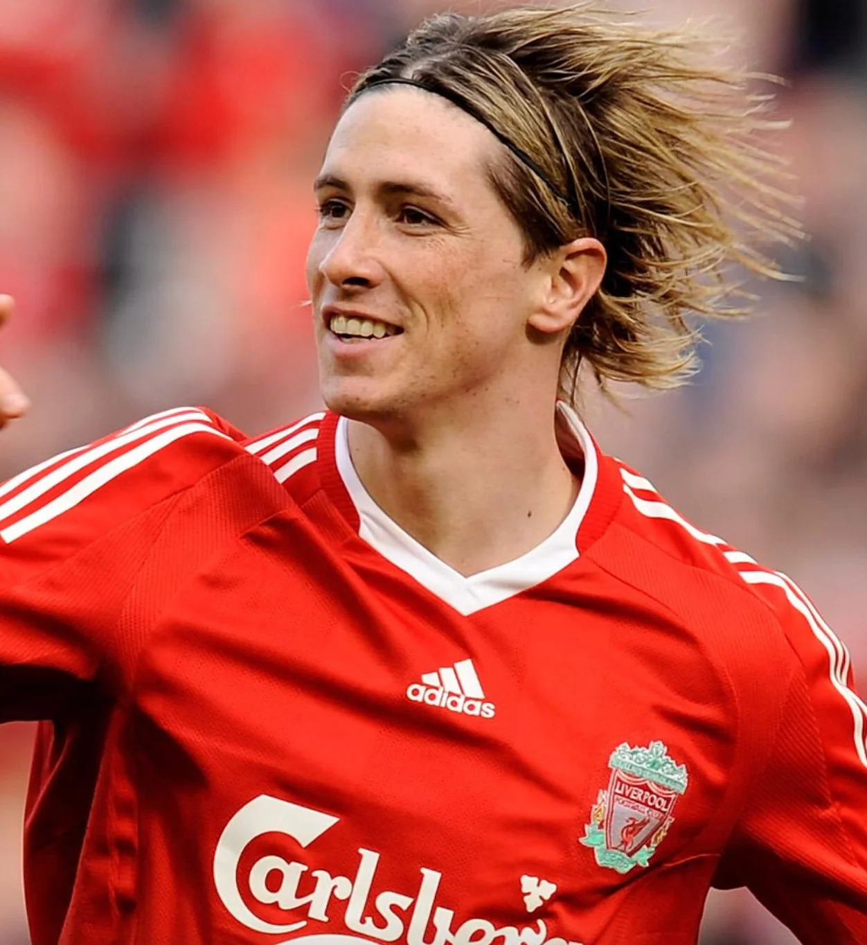 Liverpool 2008-2010 Retro Jersey - Image 7