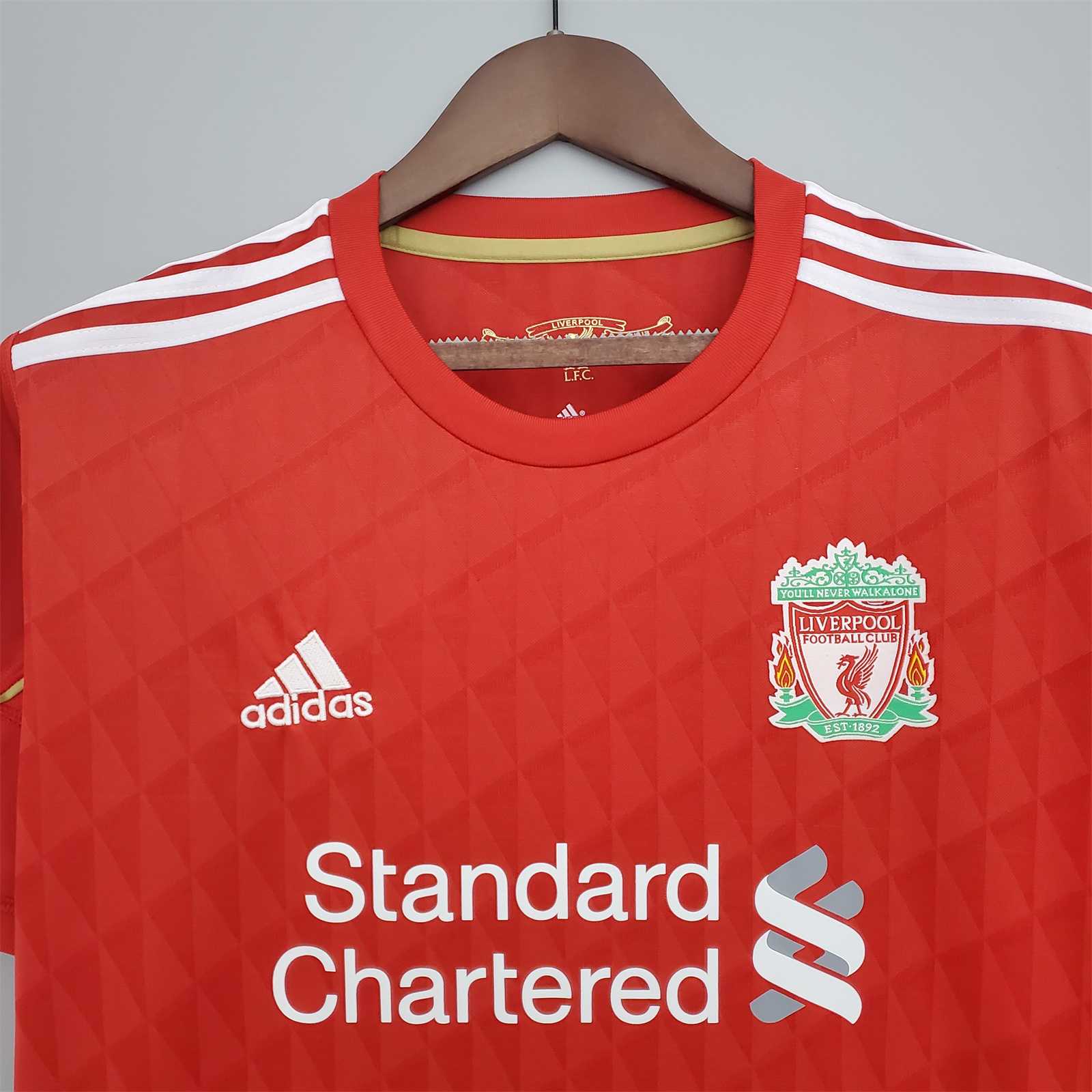 Liverpool 2010/2011 Retro Jersey - Image 2