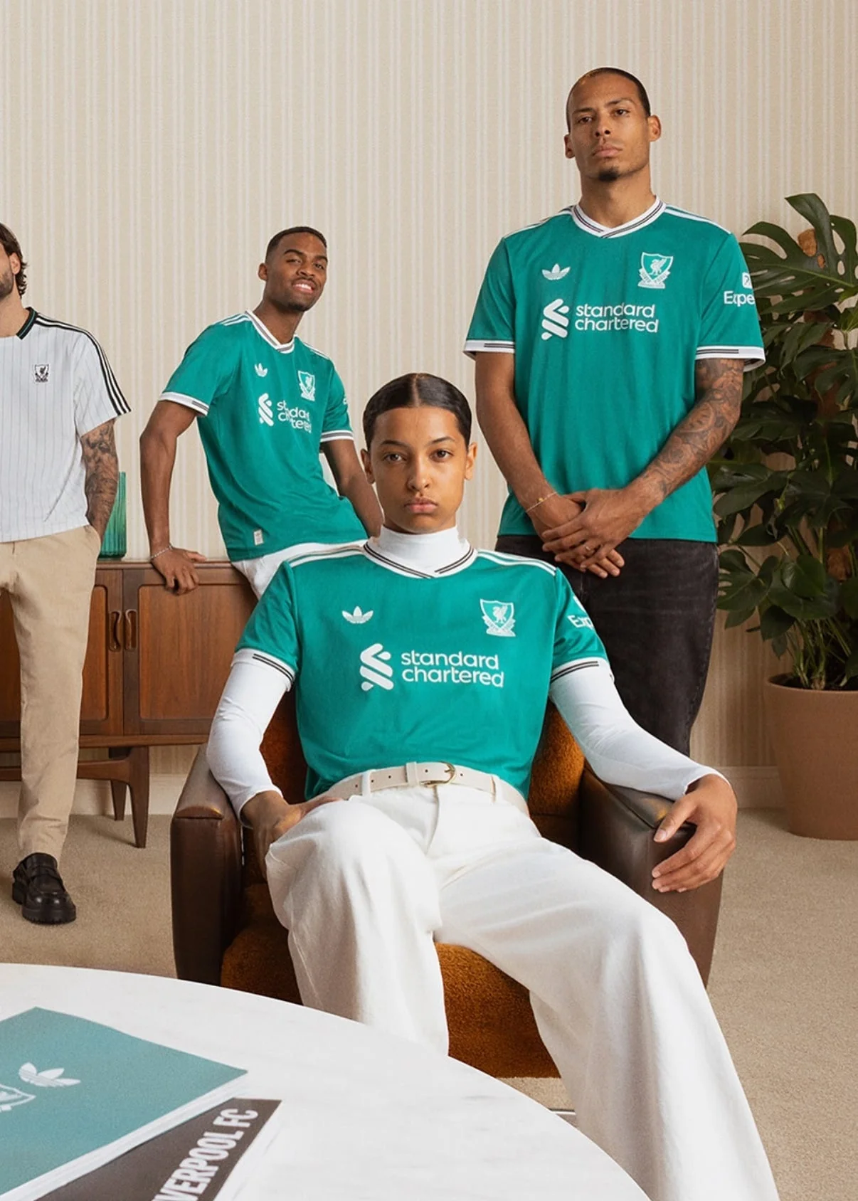 Liverpool 2025/2026 Green Third Kit - Image 4