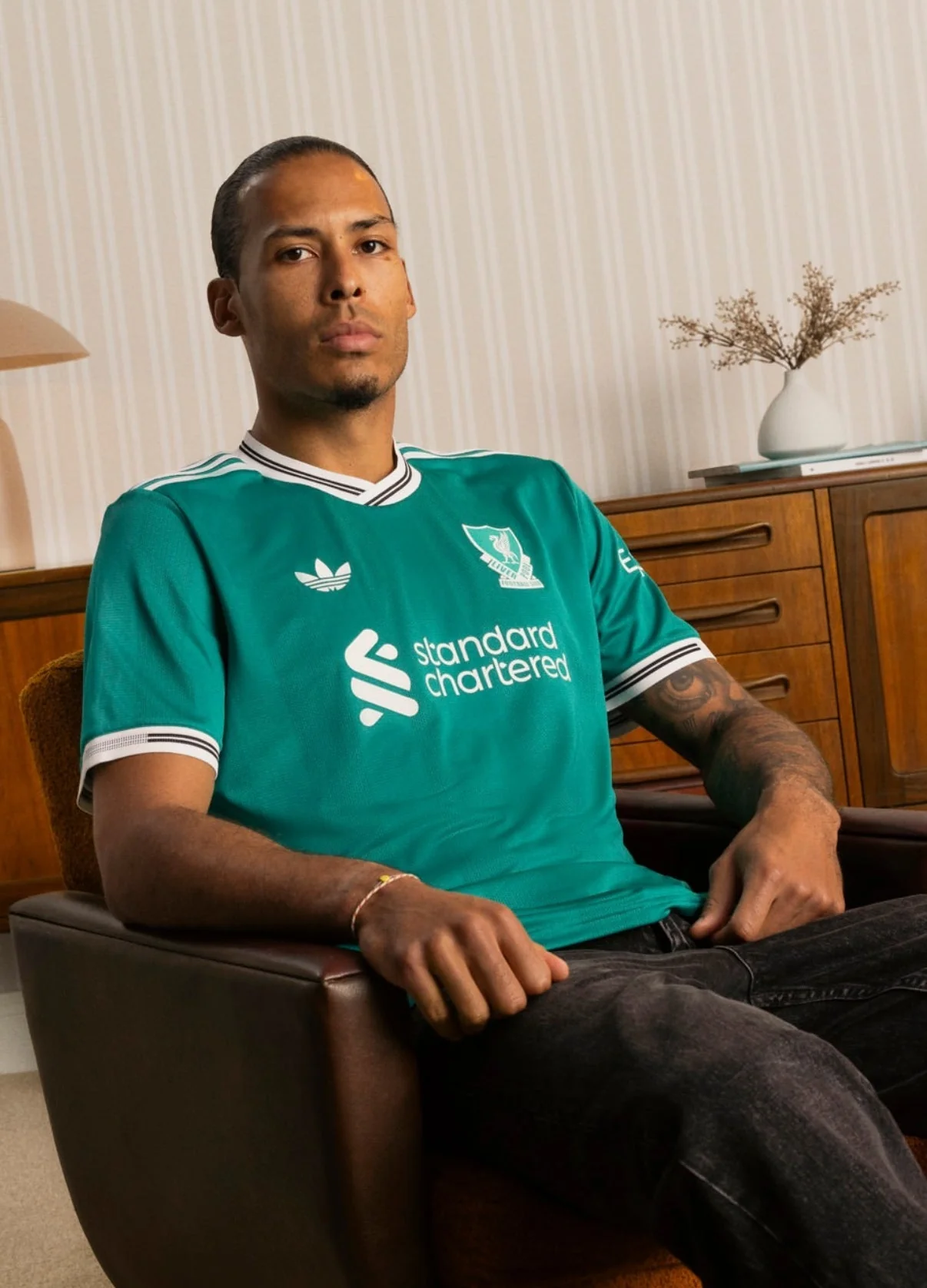Liverpool 2025/2026 Green Third Kit - Image 5