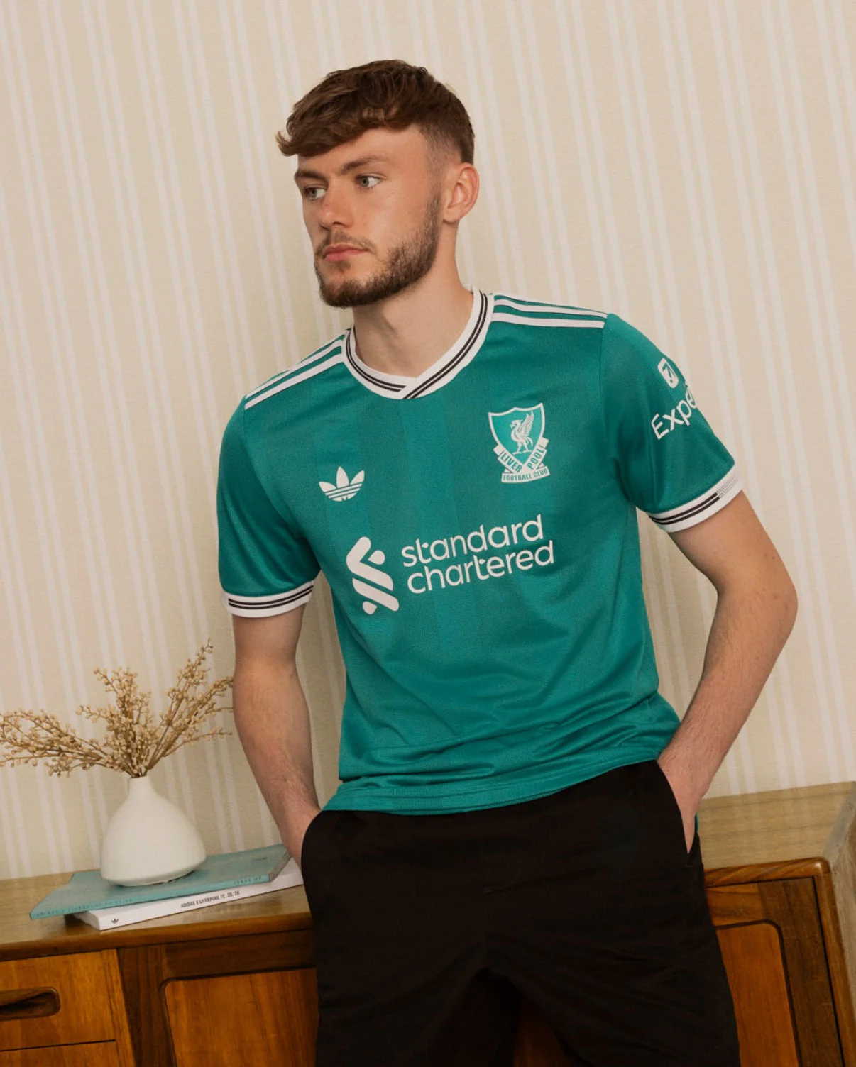Liverpool 2025/2026 Green Third Kit - Image 7