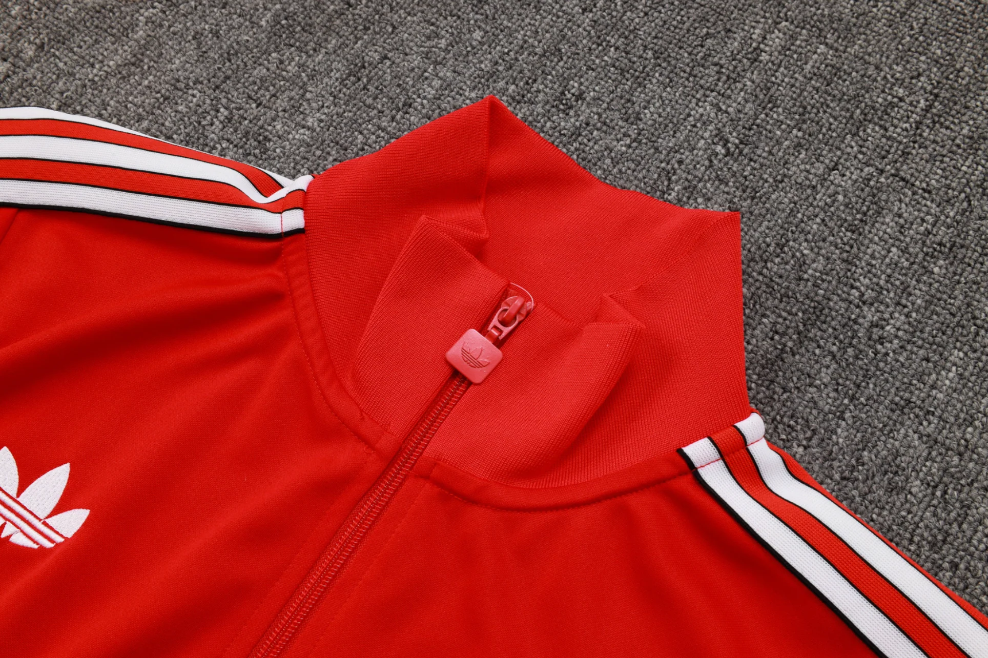 Liverpool FC 2027 Red Tracksuit Terrace Icons - Image 4