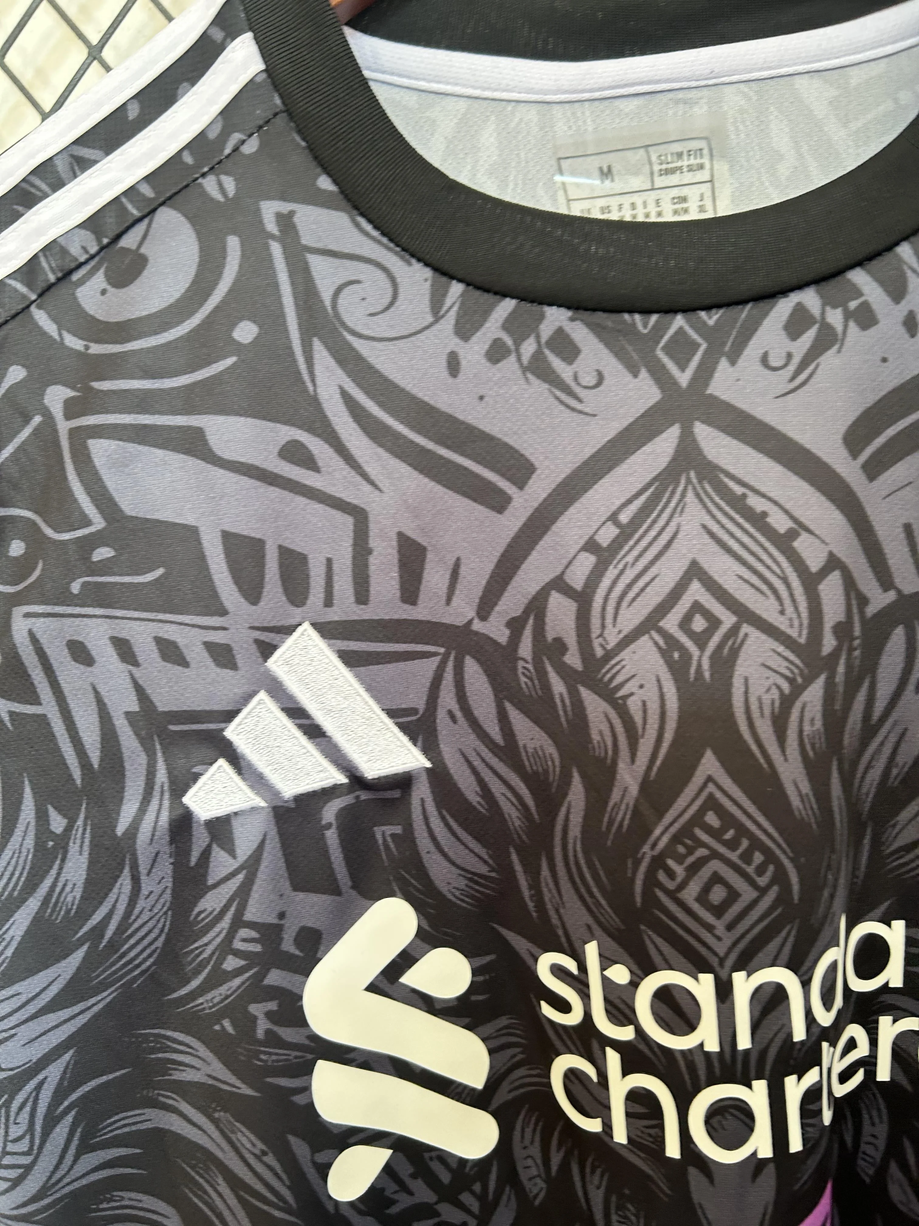 Liverpool purple Eagle Phoenix Special Kit - Image 3