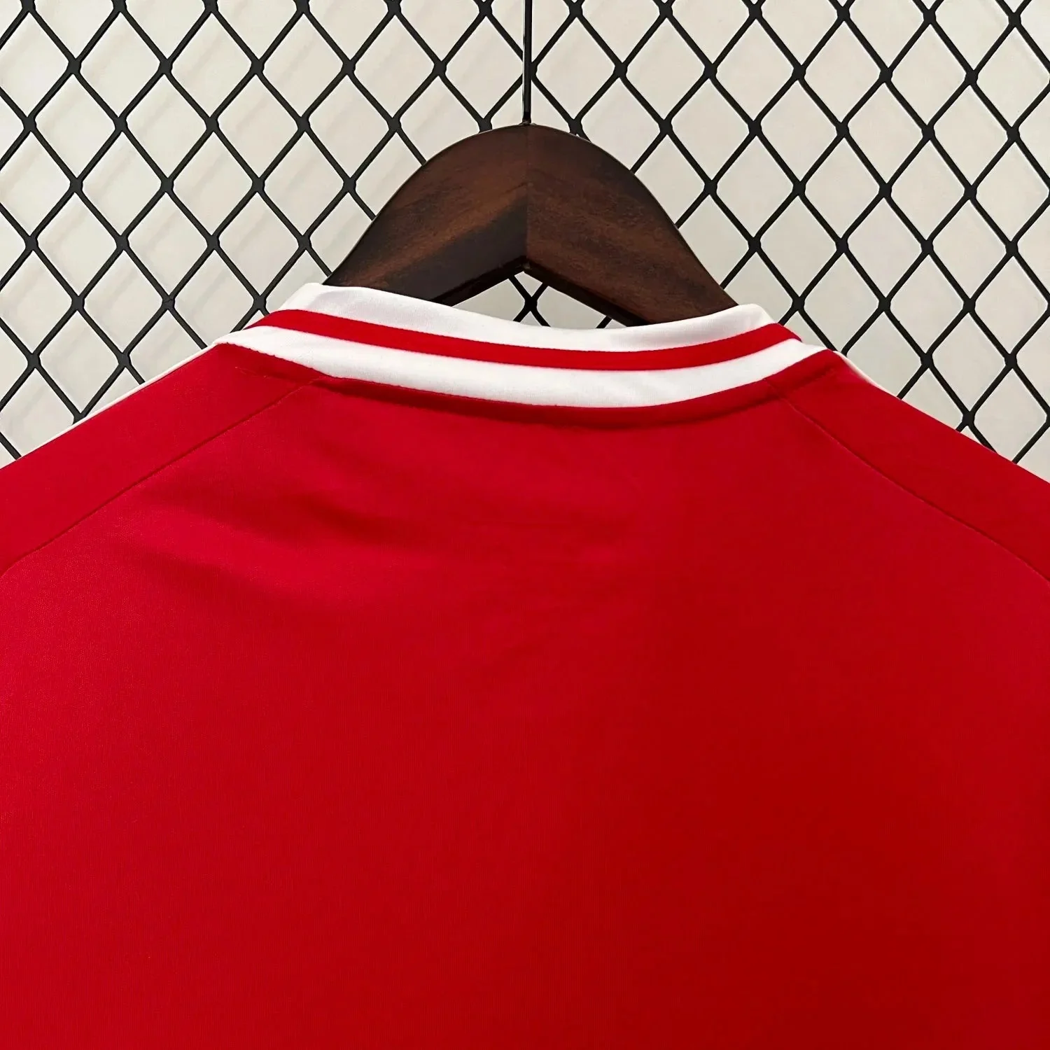Man United Home jersey 2024/25 - Image 5