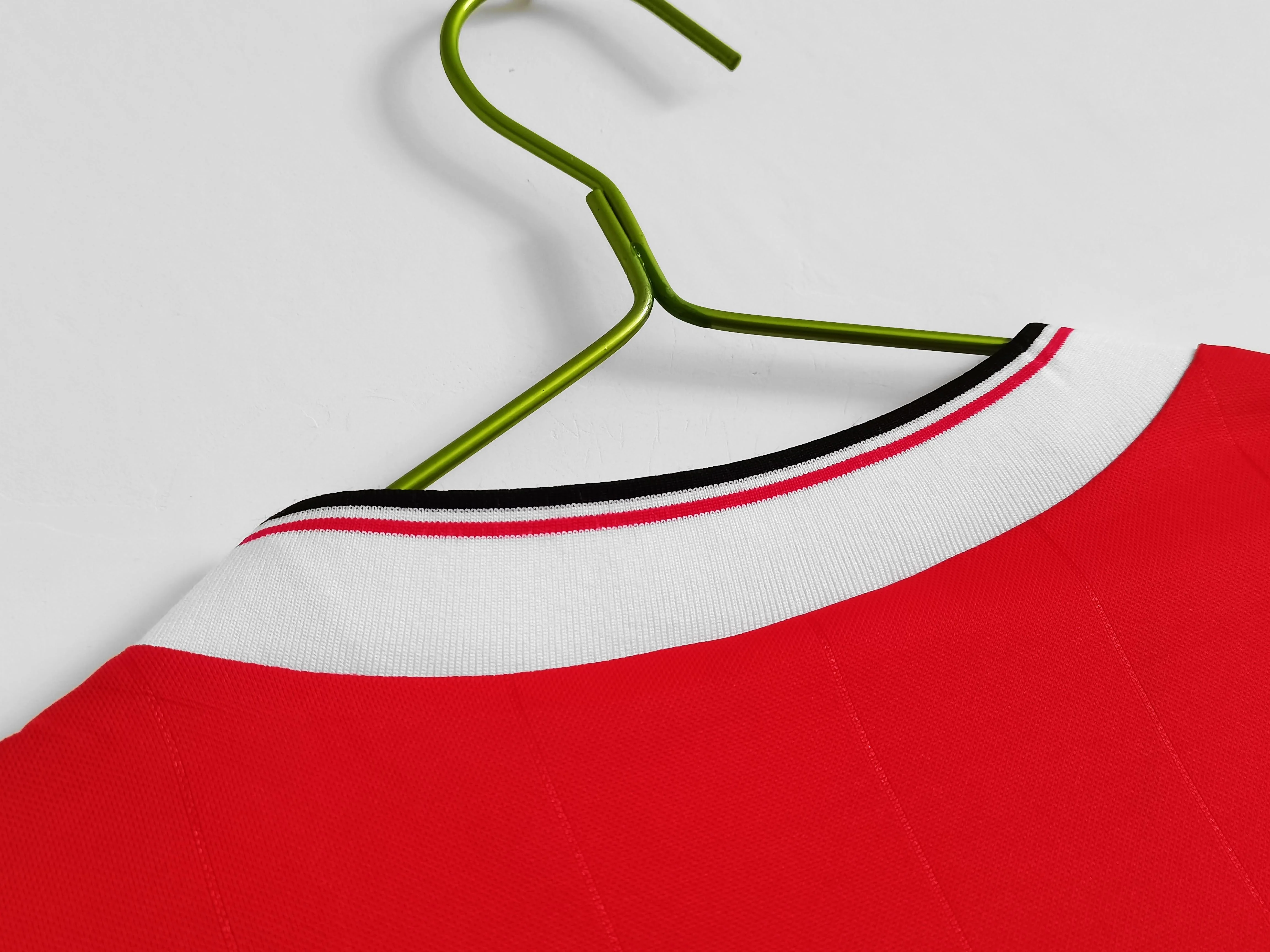 Manchester United 1986-1987 Long Sleeve Home Kit - Image 2