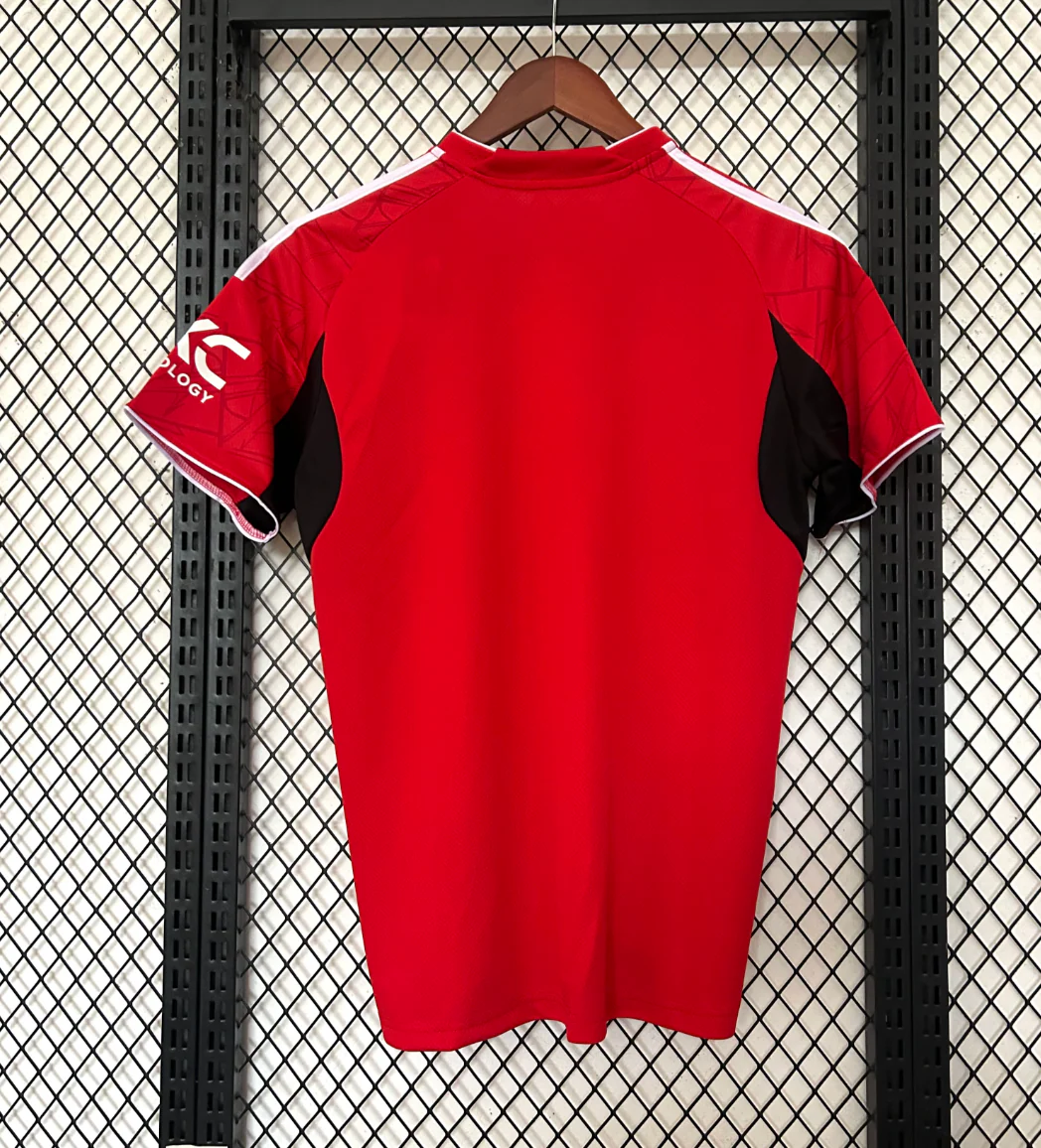 Manchester United 2025/2026 Home jersey - Image 3