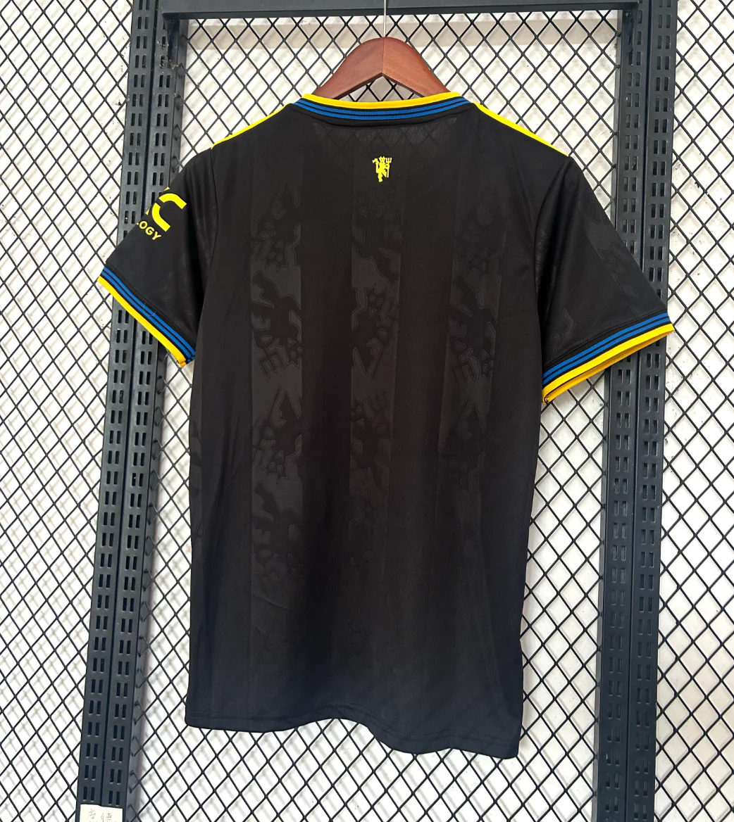 Manchester united 2025/2026 third kit - Image 3