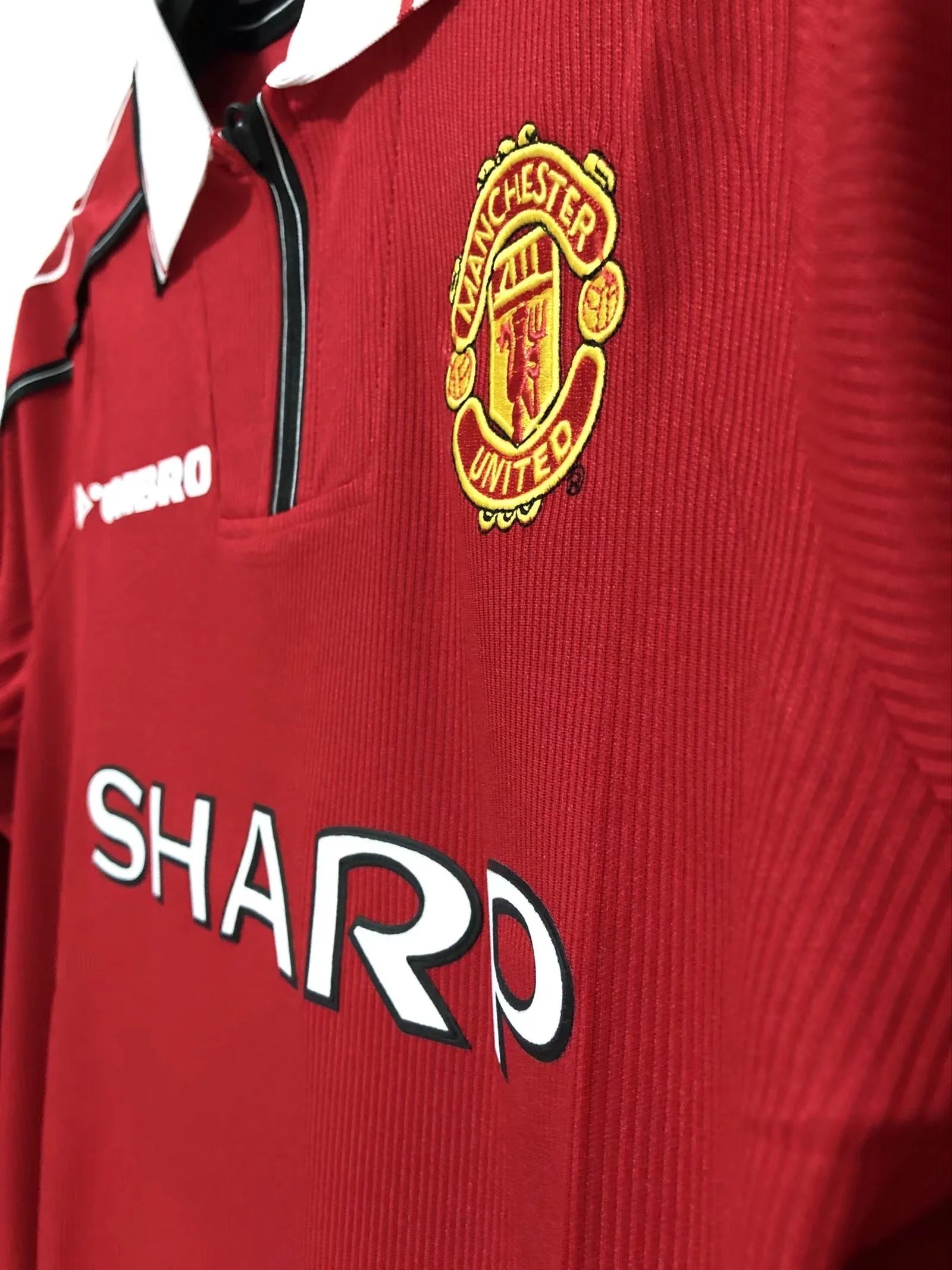 Manchester United Long Sleeve Home retro kit – 1998-1999 - Image 2