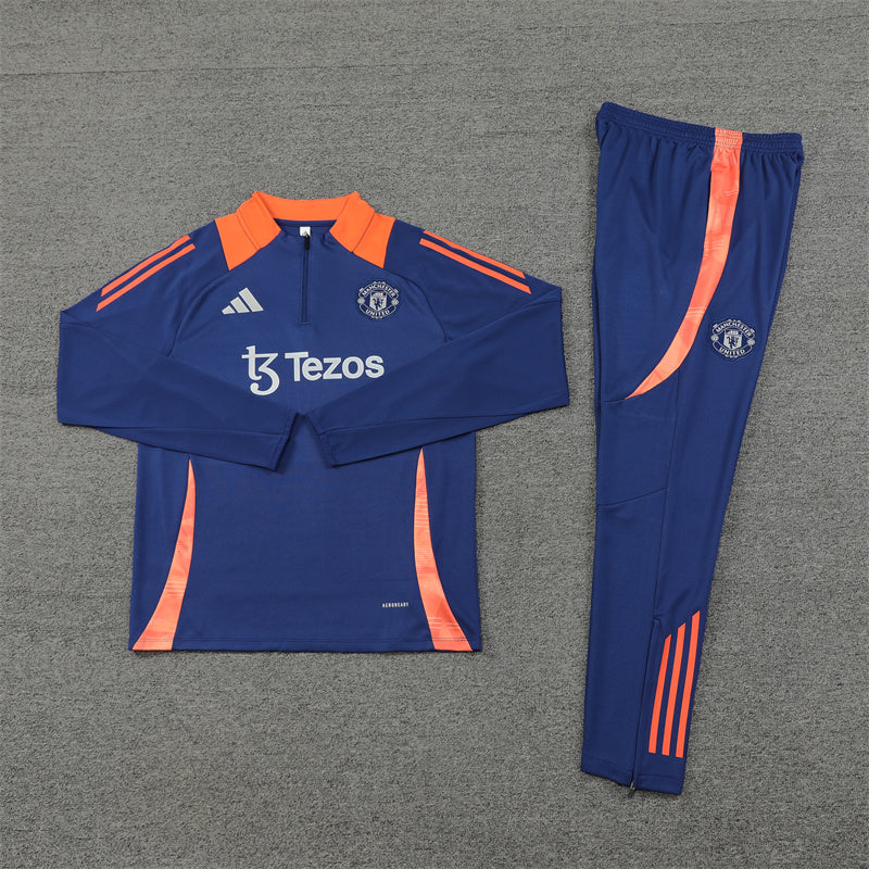 Manchester United Tracksuit 2025 Navy - Image 3