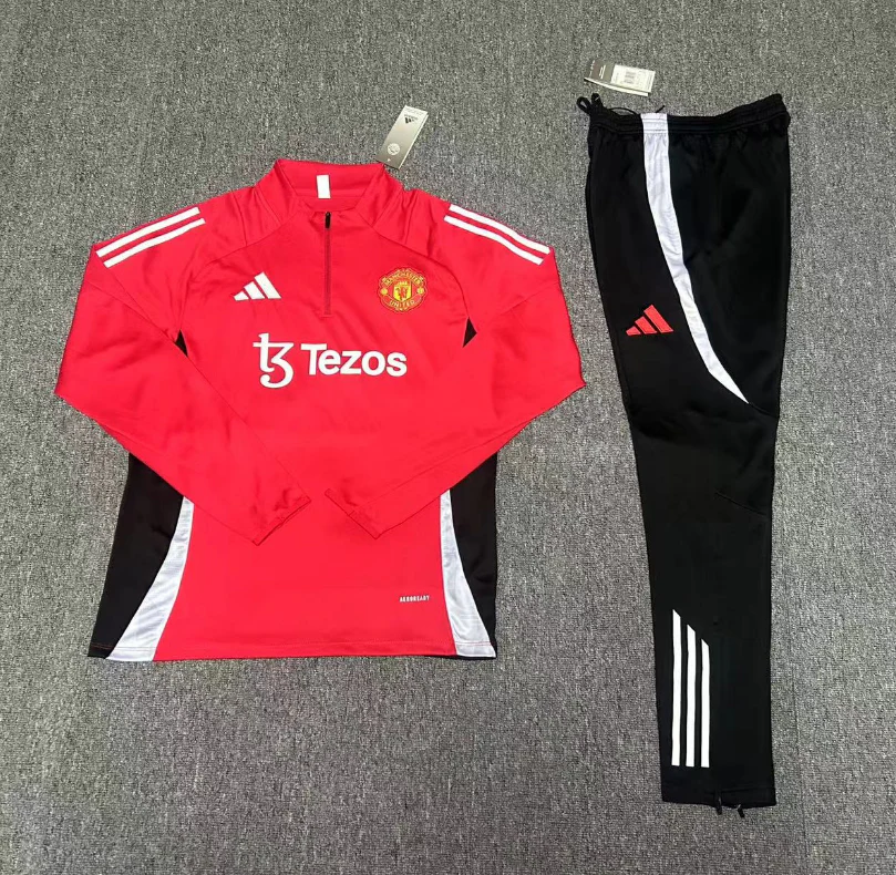 Manchester United Tracksuit 24/25 - Image 2