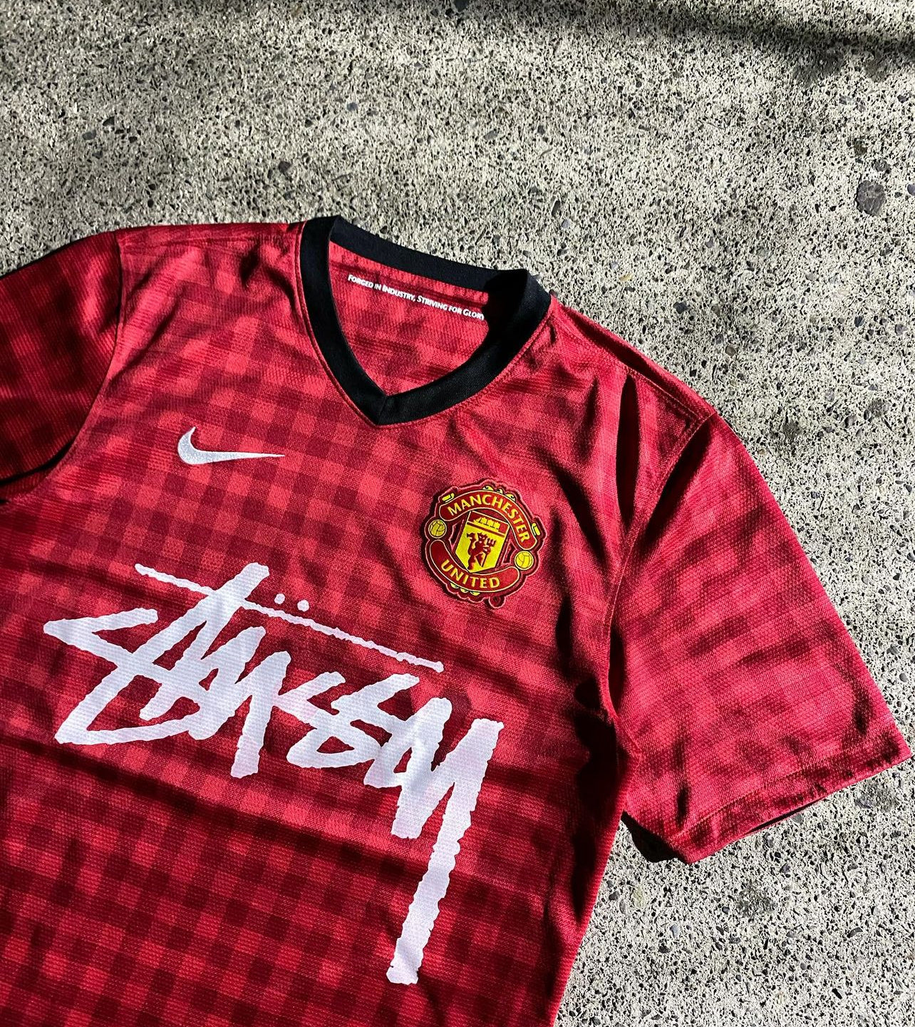 MANCHESTER UNITED X STUSSY LIMITED - Image 2