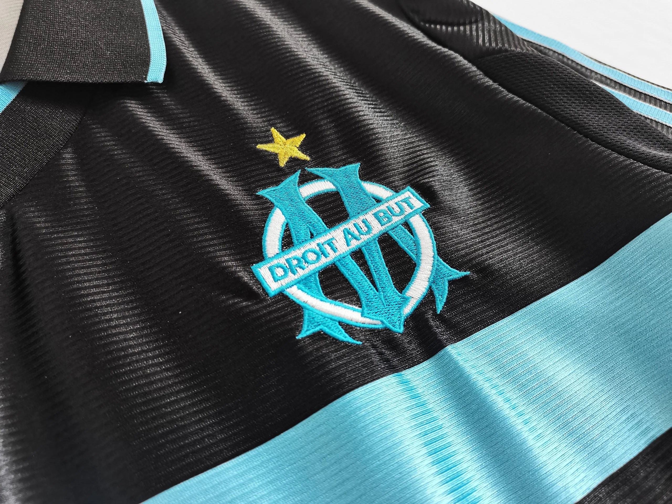 Marseille Home Jersey 1999/2000 - Image 6