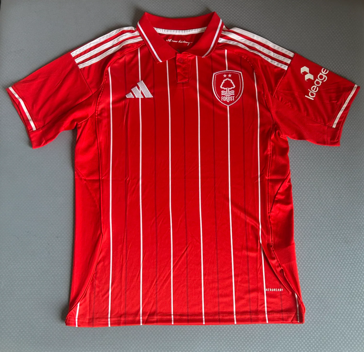 Nottingham Forest 2025/2026 home jersey - Image 2