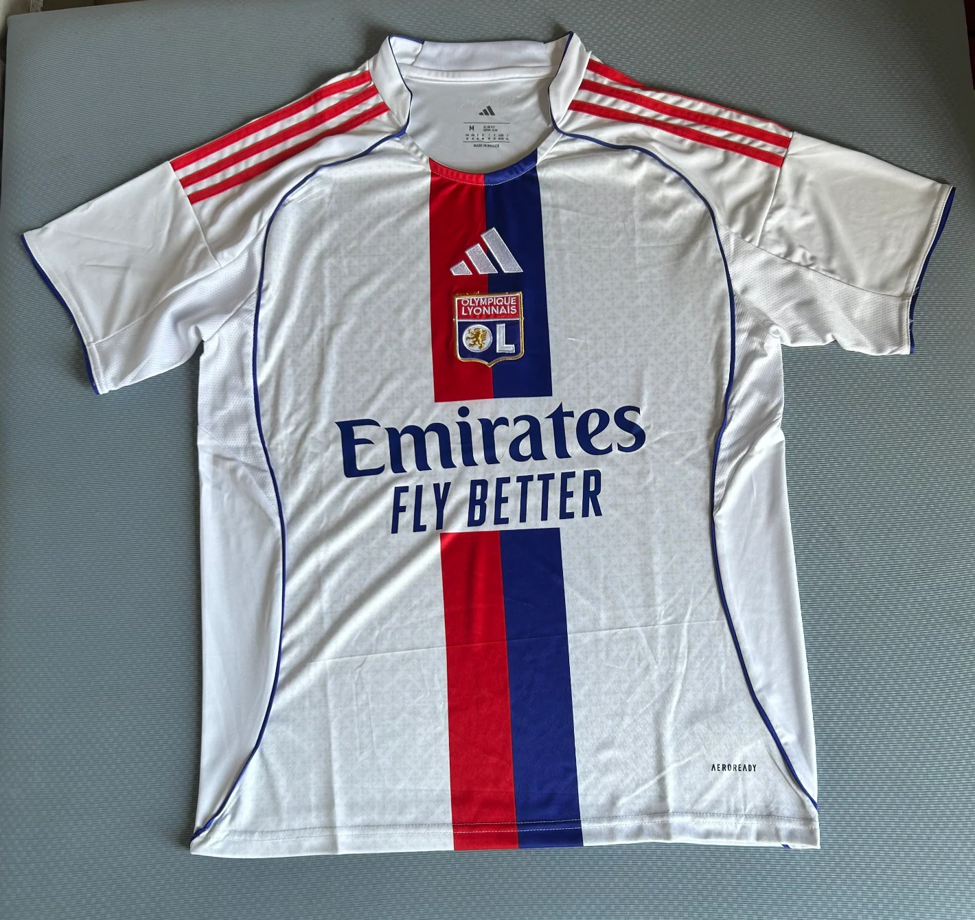 Olympique Lyonnais 2025/2026 home jersey - Image 2