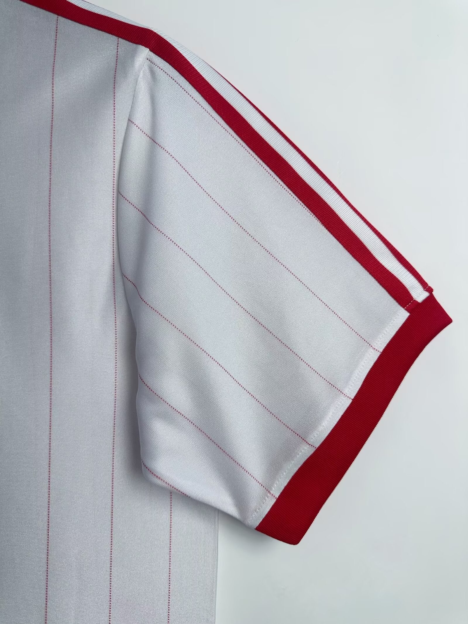 Poland Home Retro Jersey 1982 - Image 3