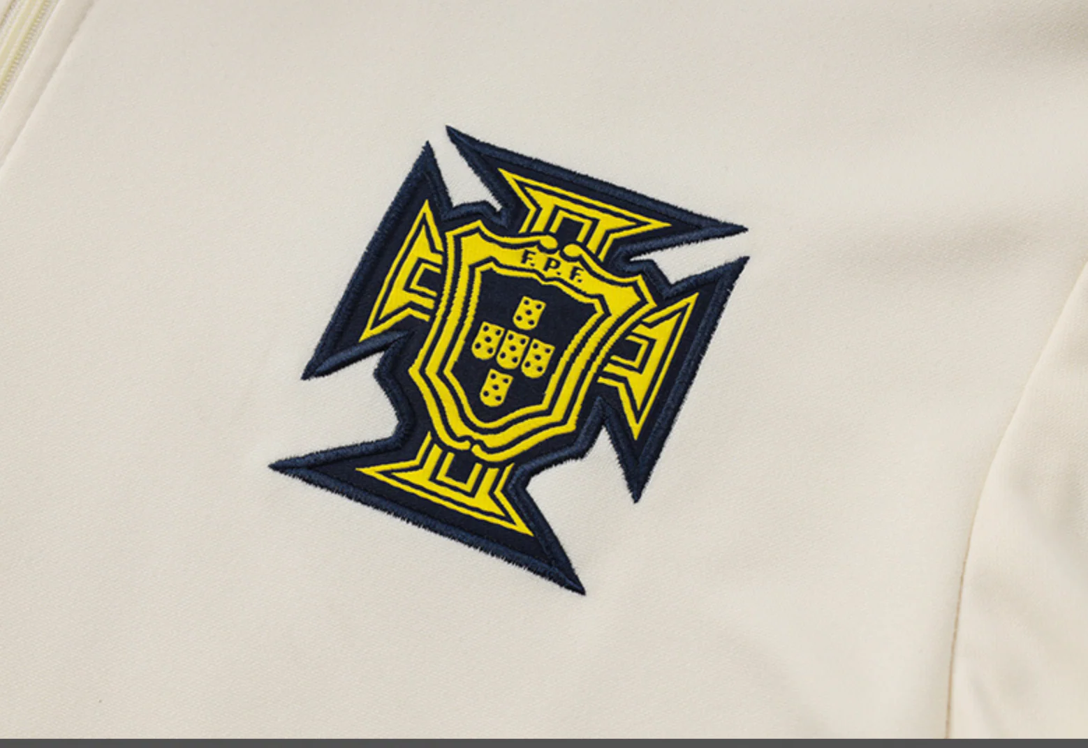 Portugal 2025/2026 White Tracksuit - Image 4