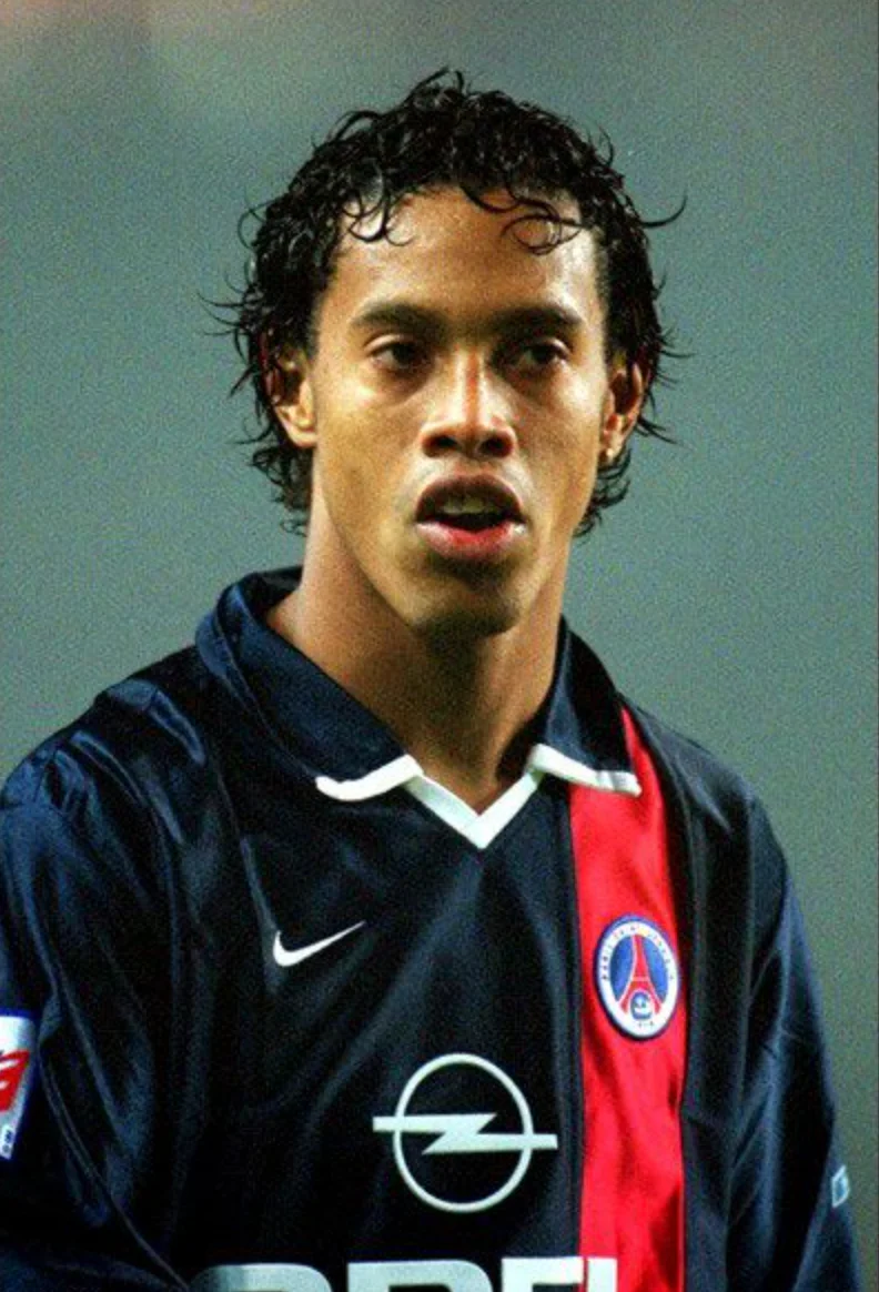 PSG 2001/2002 Retro Jersey - Image 7