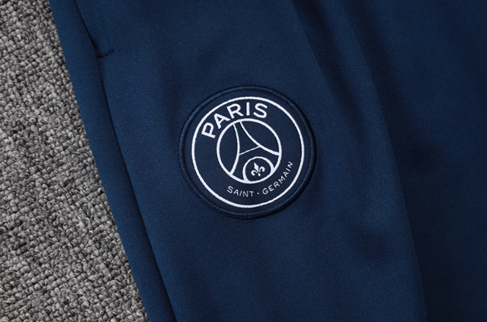PSG 2025/2026 Tracksuit - Image 8