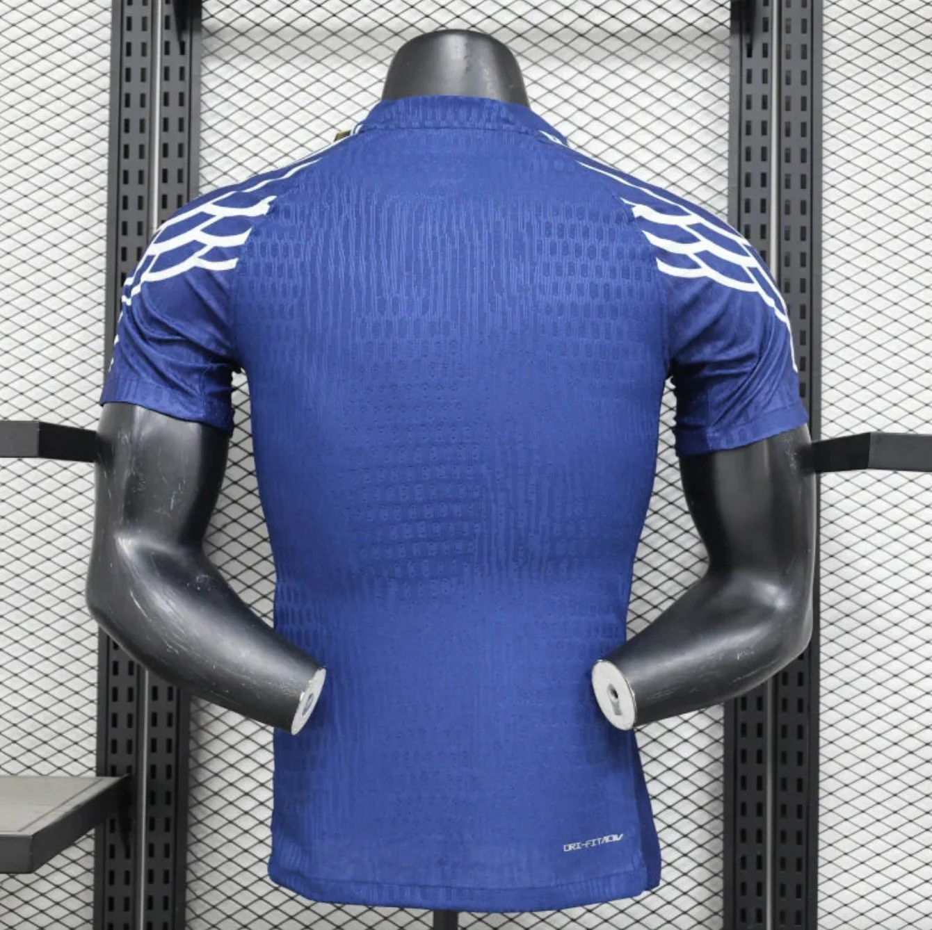 PSG 25/26 fourth Jersey wings - Image 5