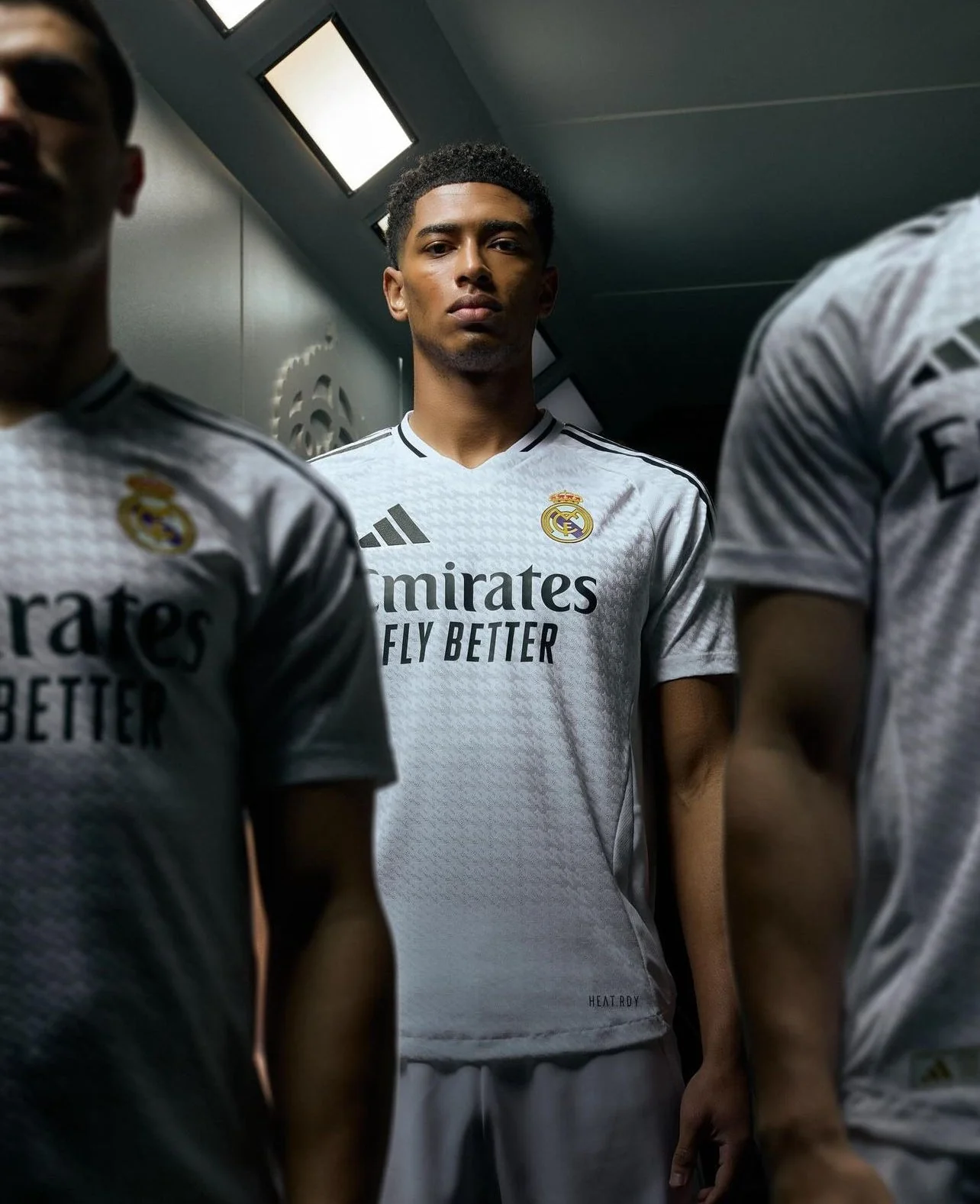 Real Madrid 2024/2025 Home Kit - Image 9