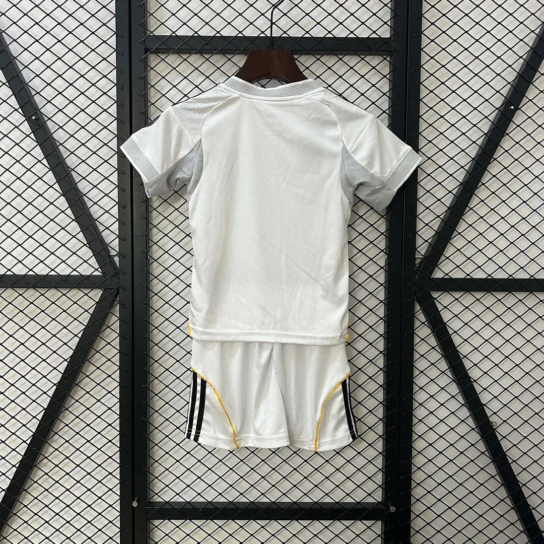 Real Madrid 2025–2026 Kids Jersey - Image 4