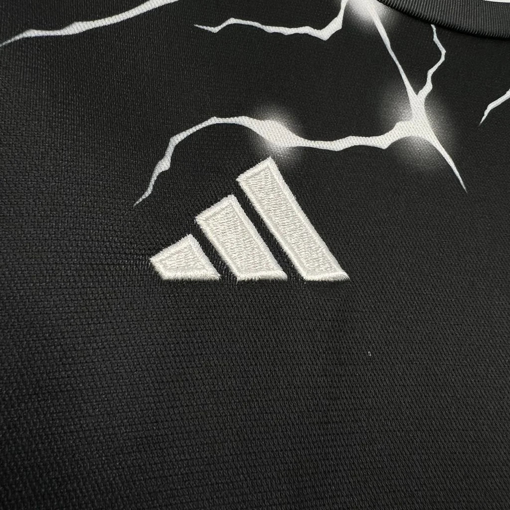 Real Madrid 24/25 black Panther Special edition Shirt - Image 5