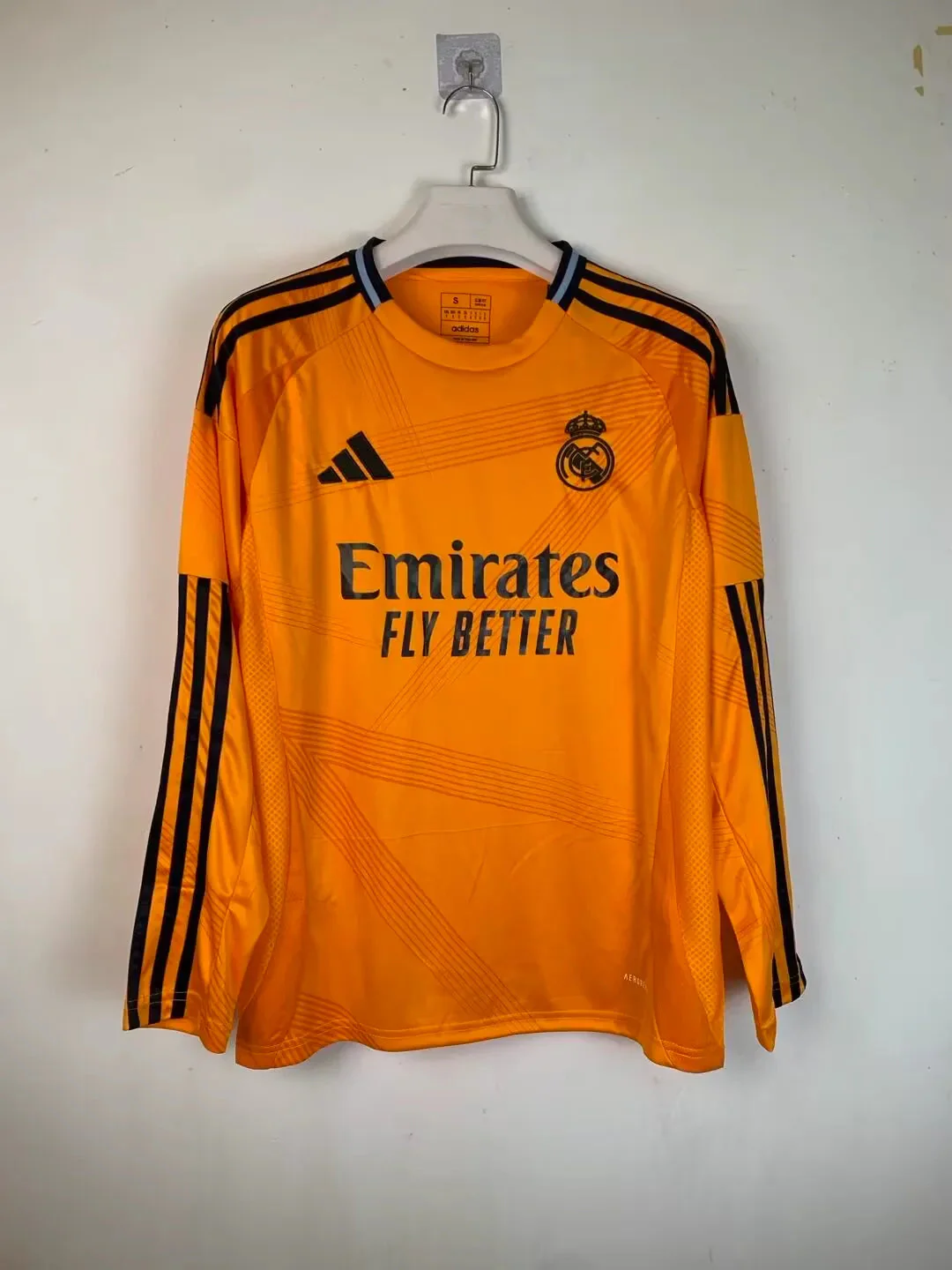 Real Madrid away 2024/25 long sleeves - Image 3