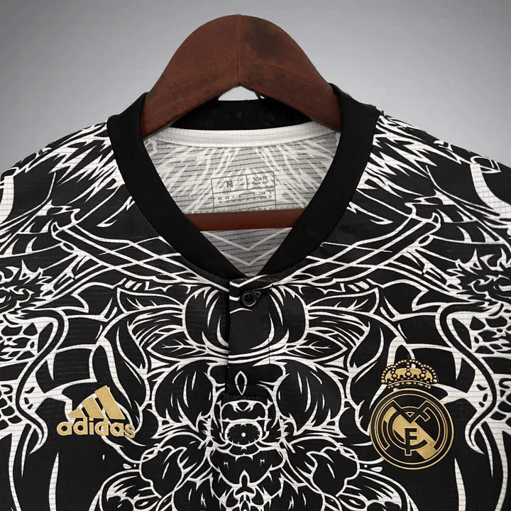 Real Madrid Dragon Mítico Special edition kit - Image 3