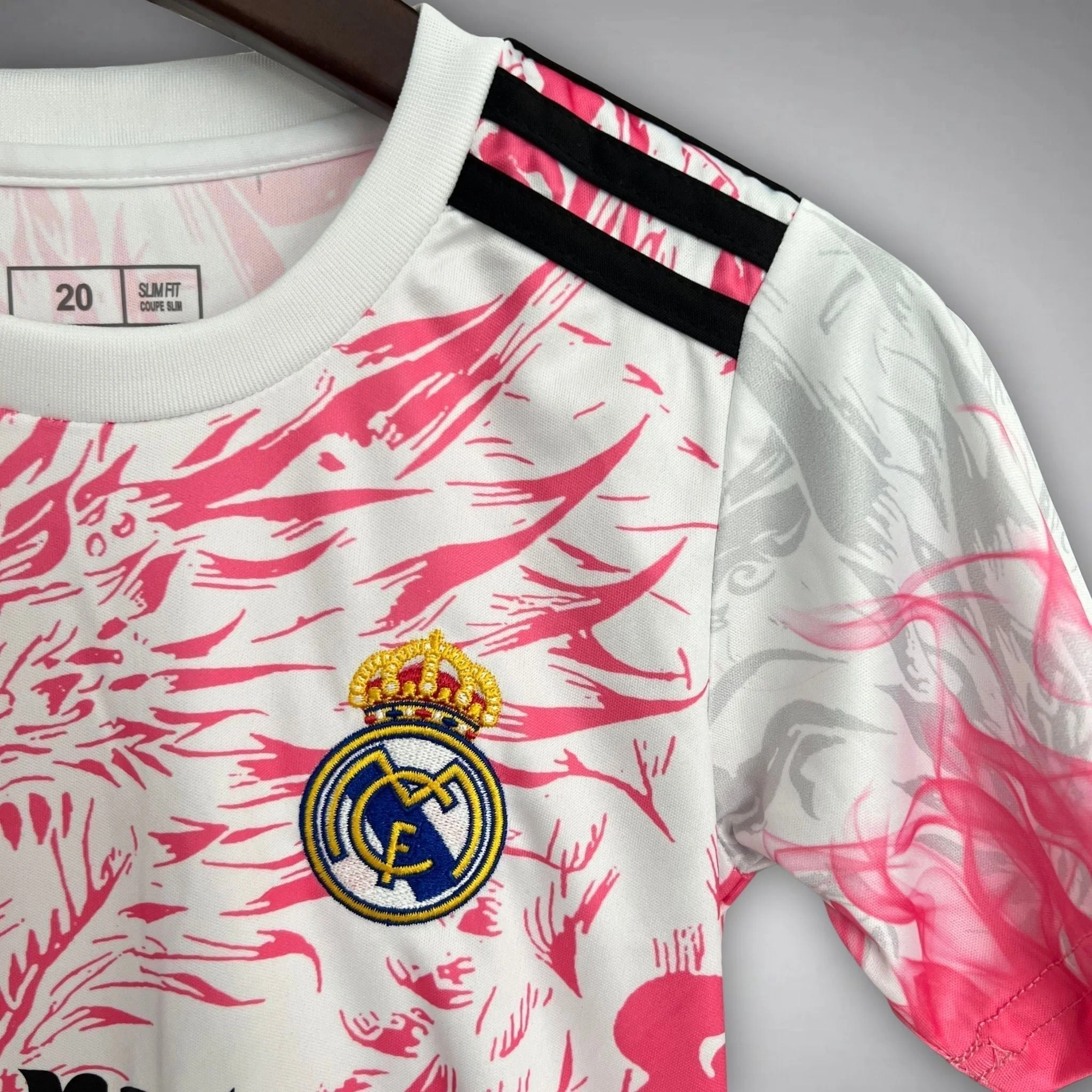 Real Madrid Pink Dragon jersey - Image 4