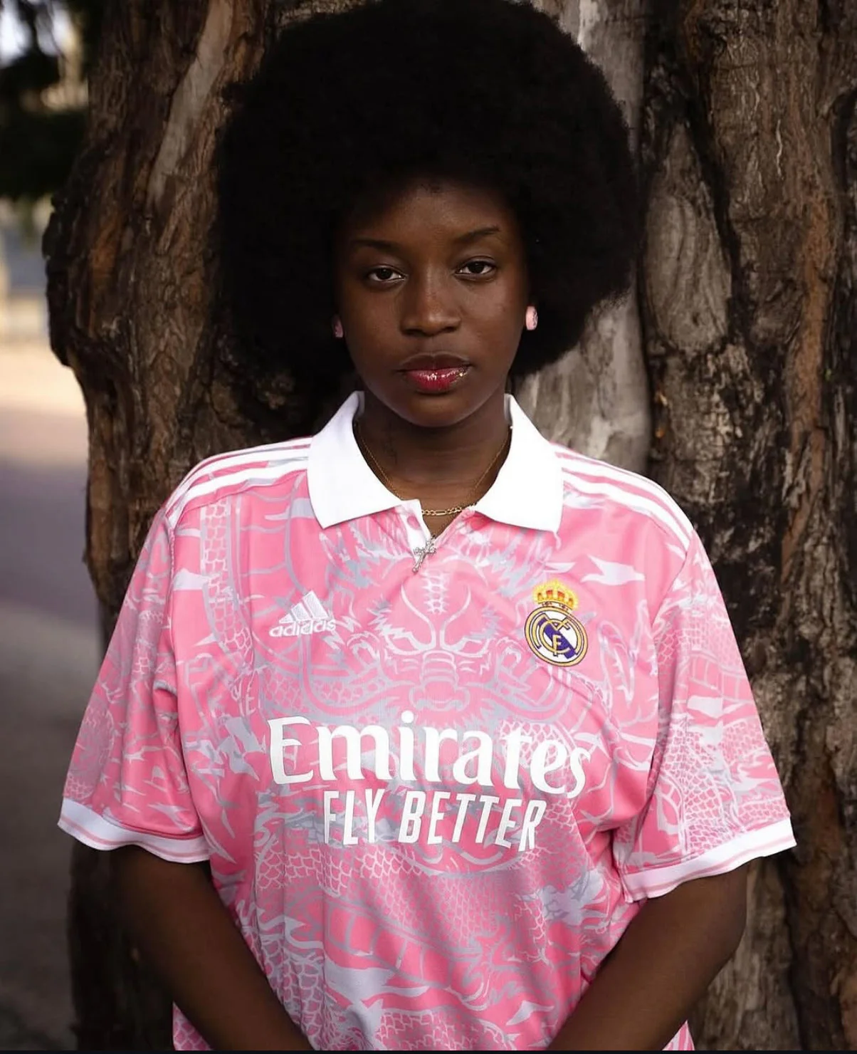 Real Madrid Pink Dragon Jersey - Image 6