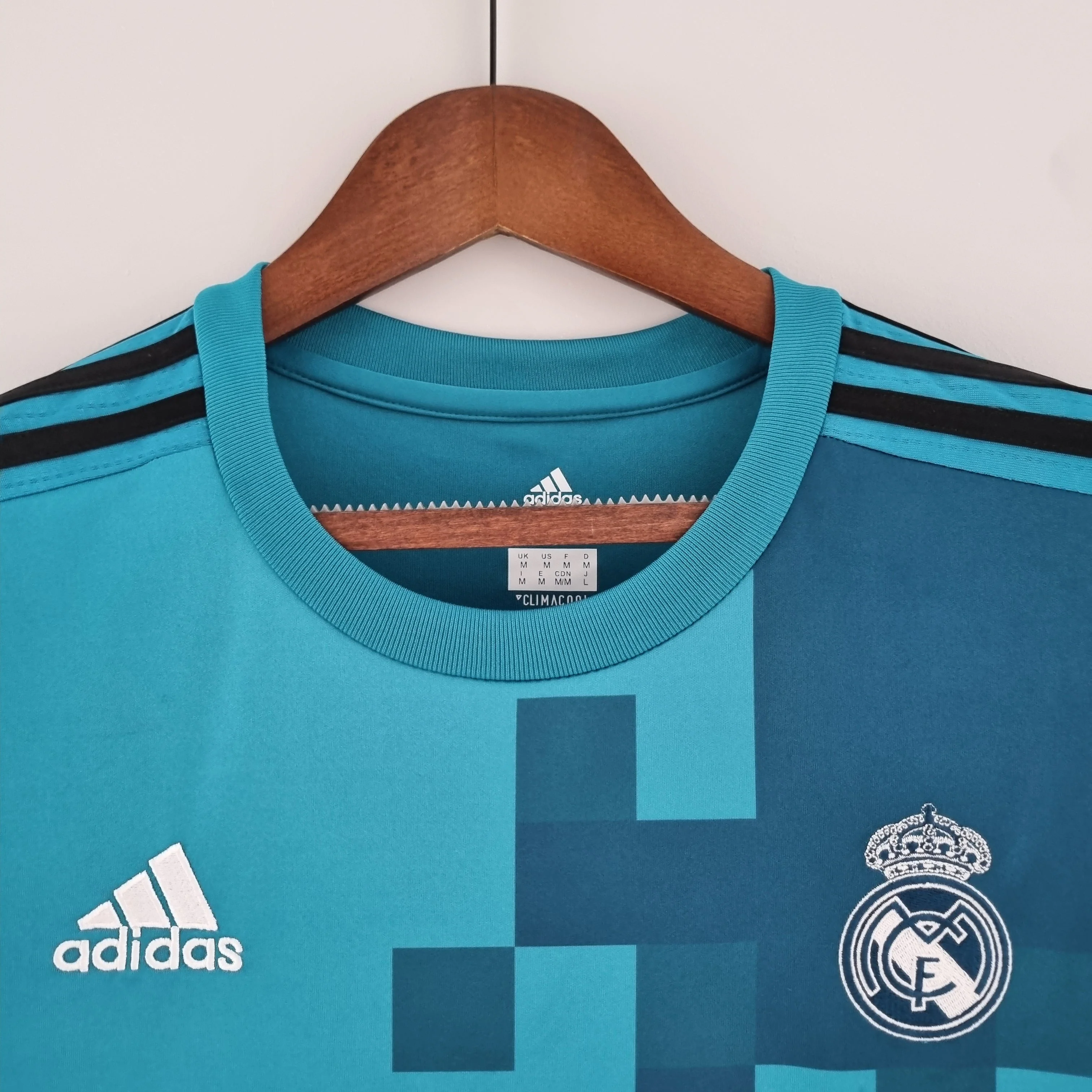 REAL MADRID RETRO THIRD 2017/2018 - Image 3