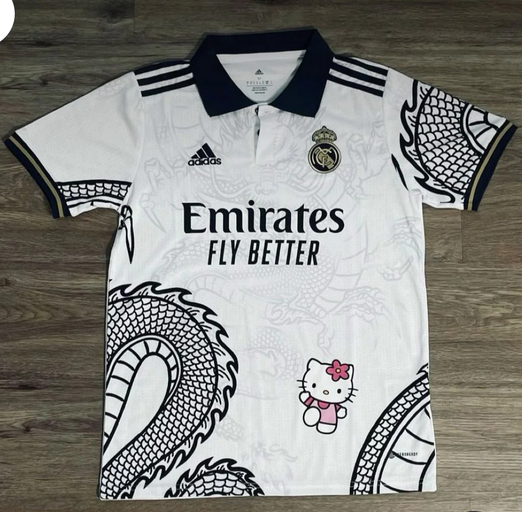 Real Madrid x Hello Kitty Limited - Image 2
