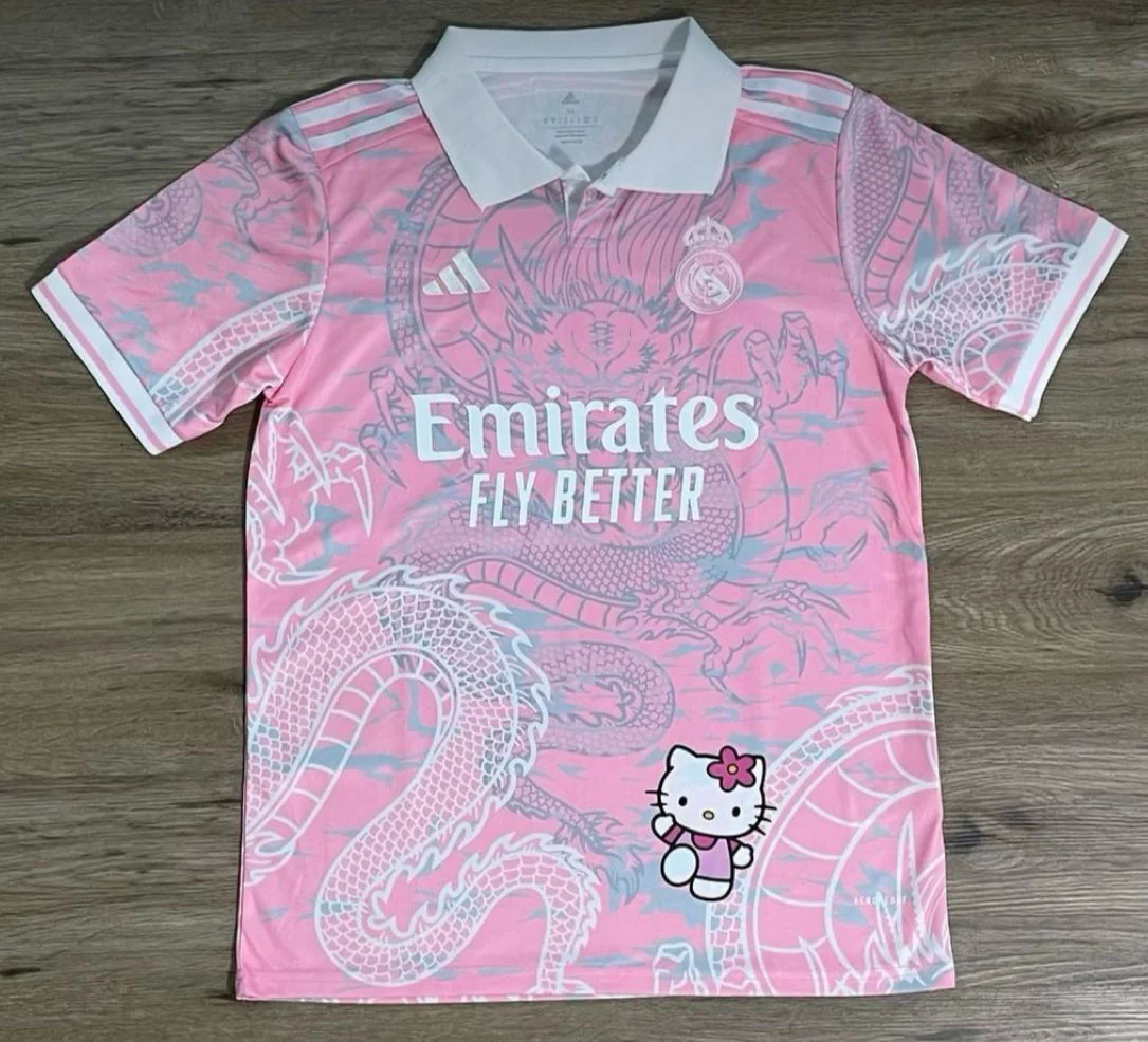 Real Madrid x Hello Kitty Limited - Image 4