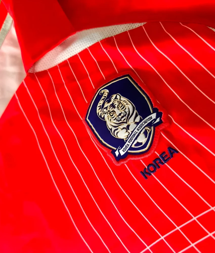 South Korea 2003/2004 Retro Jersey - Image 2