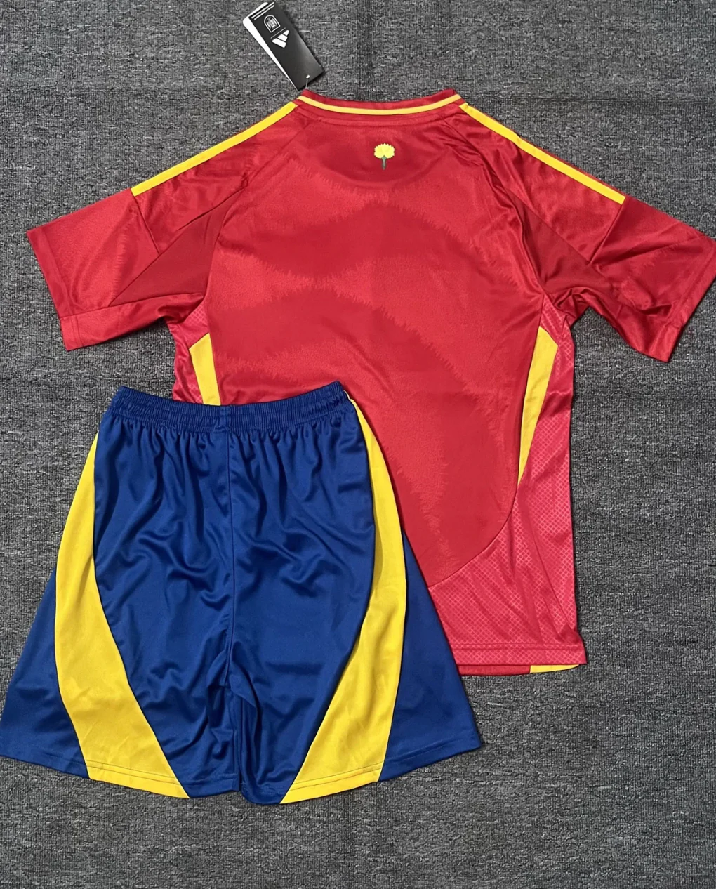 Spain Home Kit 2025 Kids - Image 2