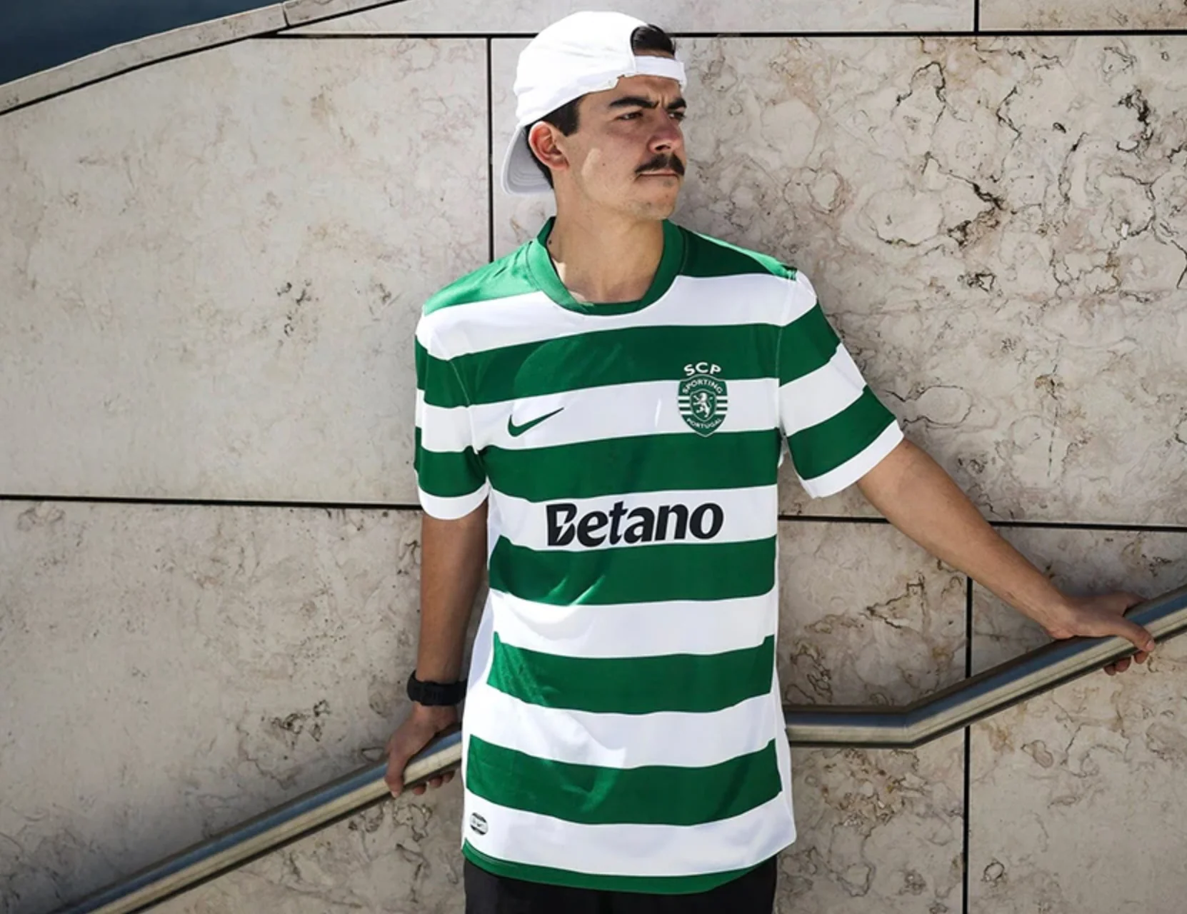 Sporting Lisbon 2025-26 home jersey - Image 5