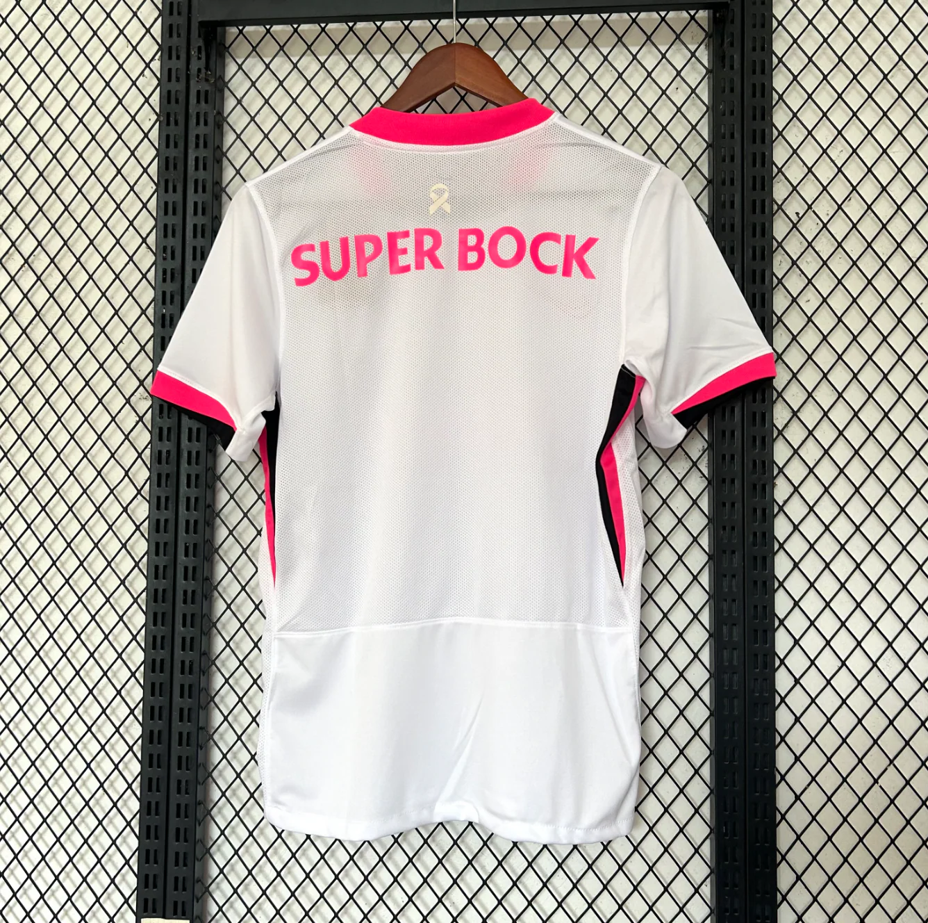 Sporting Lisbon 2026 White and Pink Jersey - Image 4